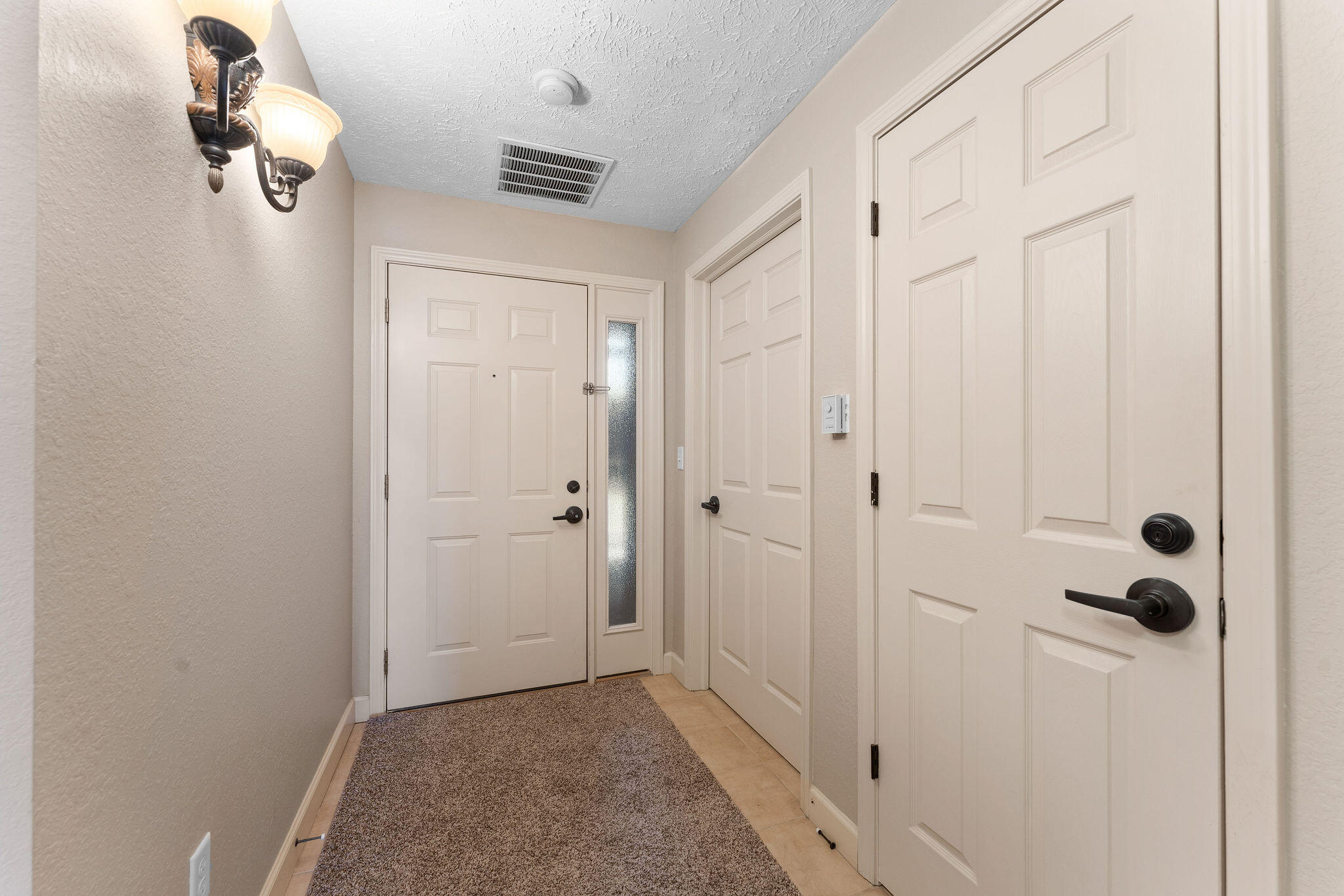 250 Lakewood Drive Property Photo 6