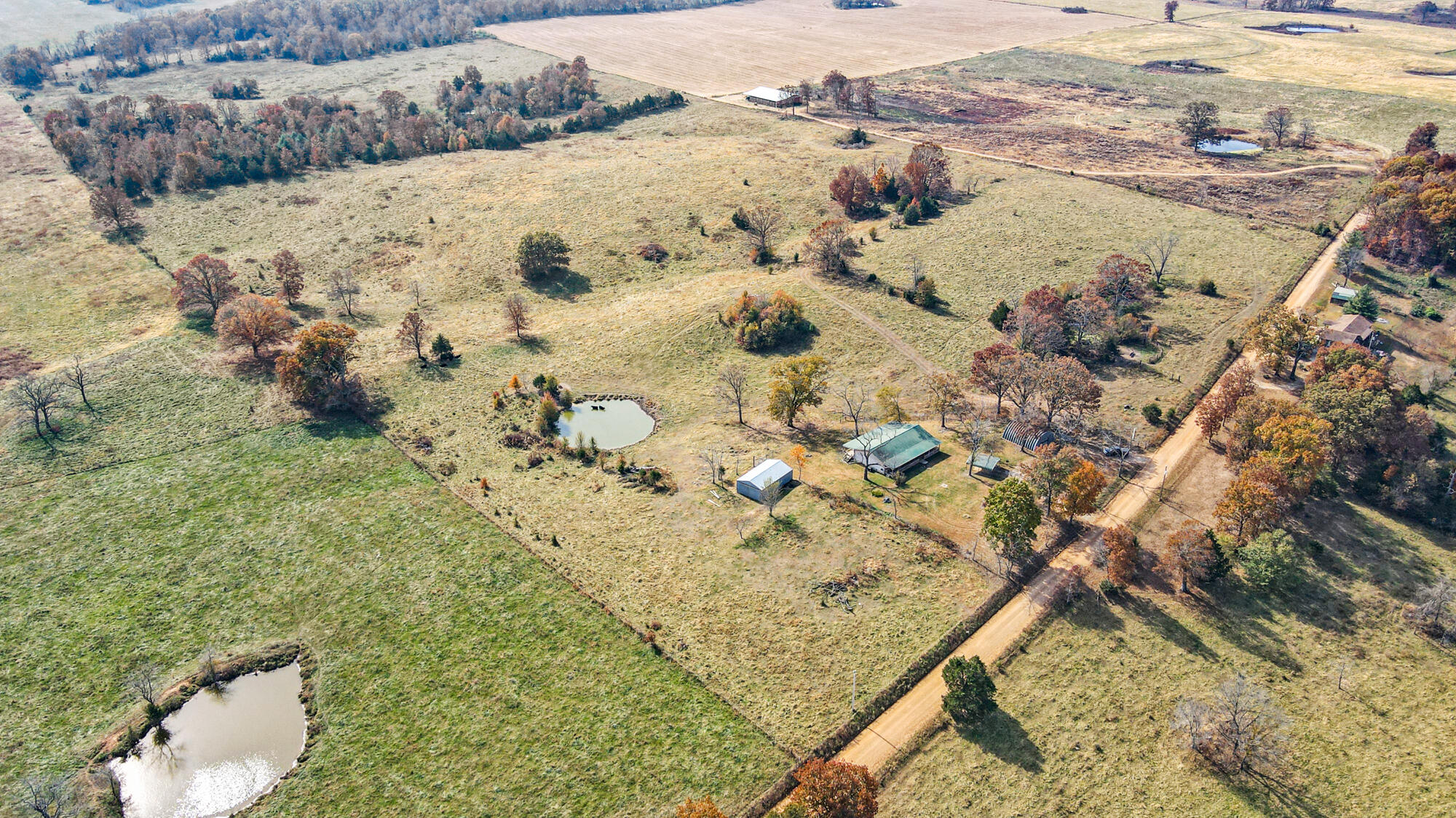7048 County Road 1320 Property Photo 2
