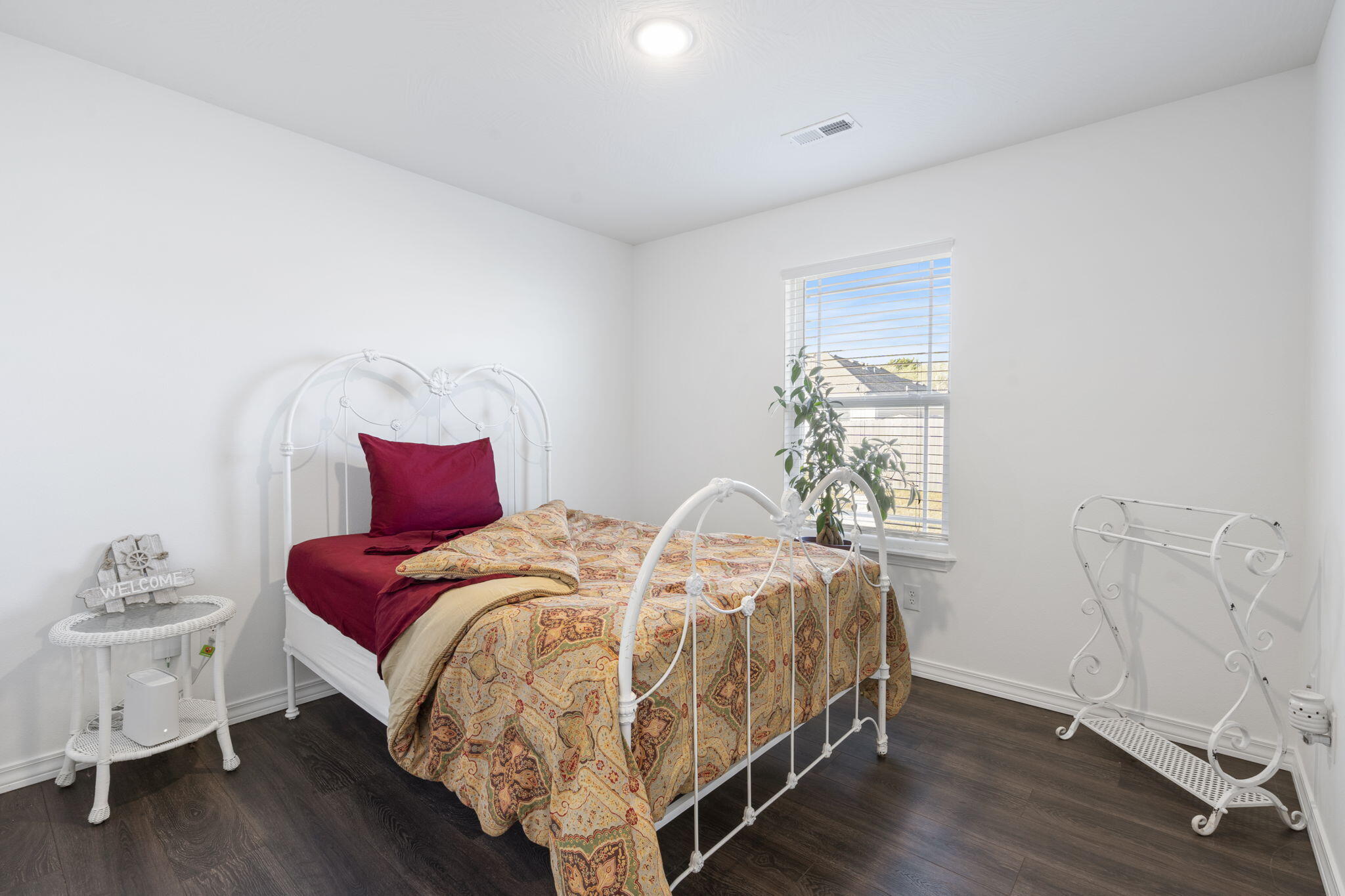 747 North Jozlynn Avenue Property Photo 18