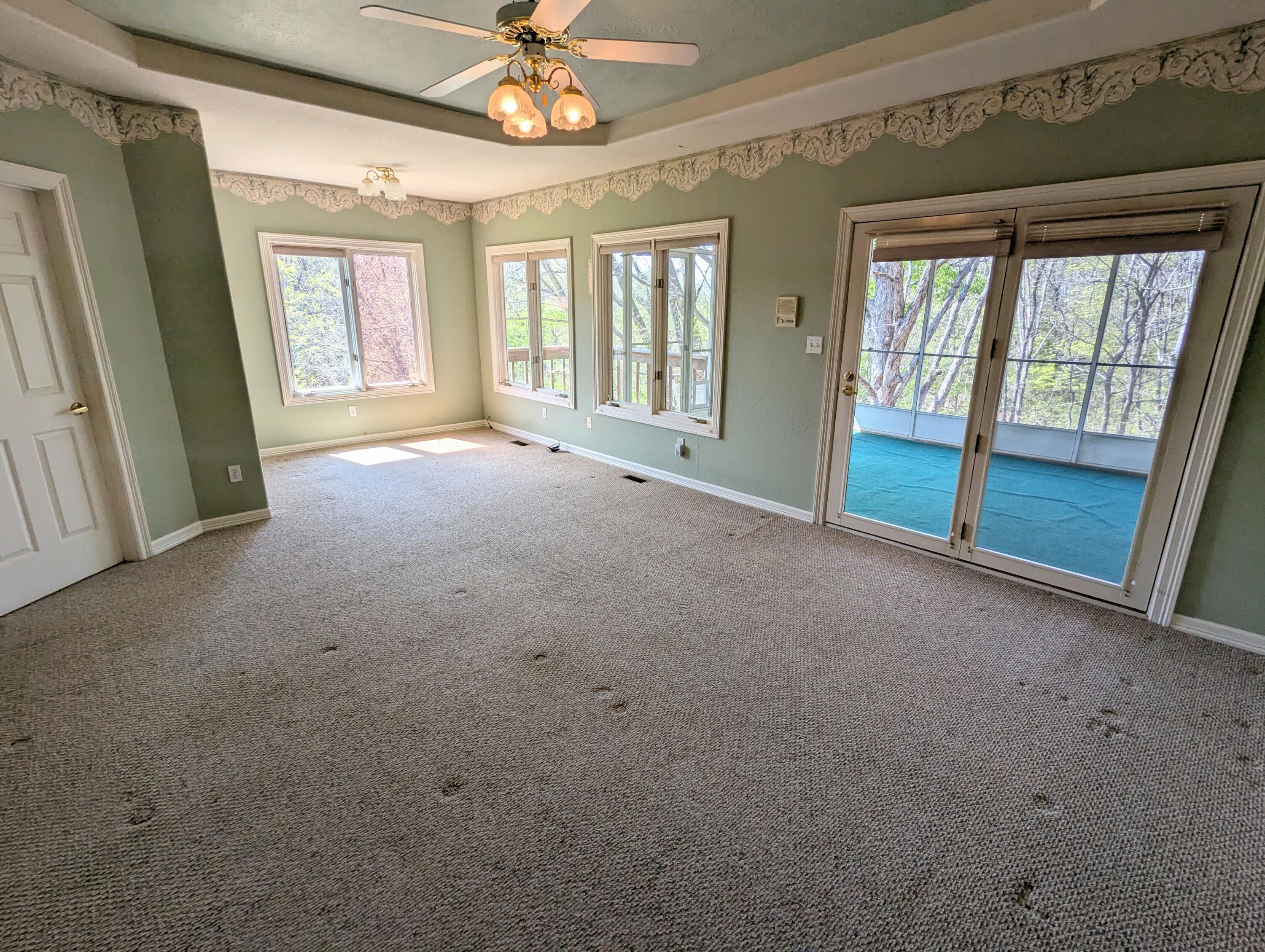 1253 Mule Barn Drive Property Photo 14