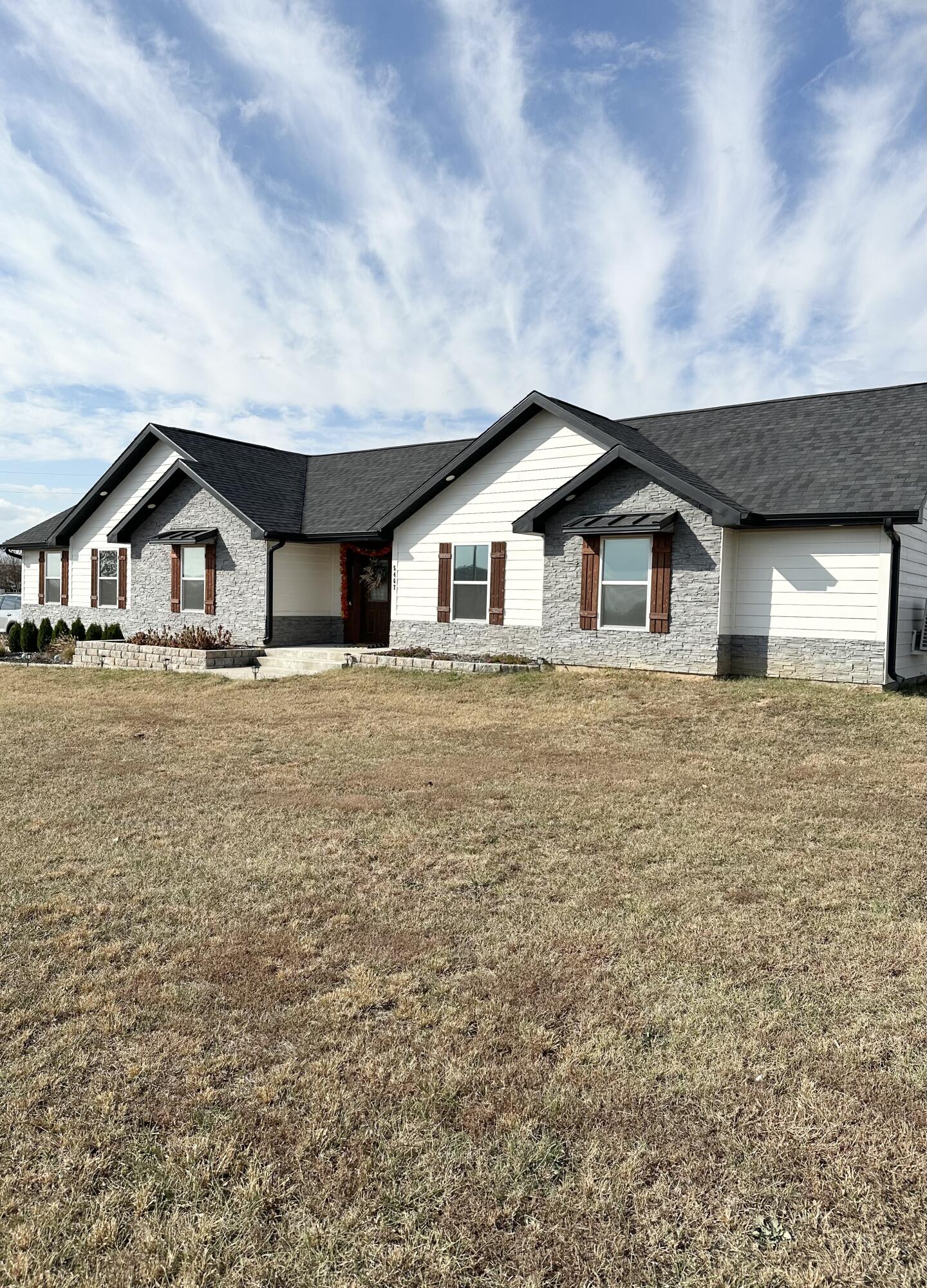 5467 South 249th Road Property Photo 1