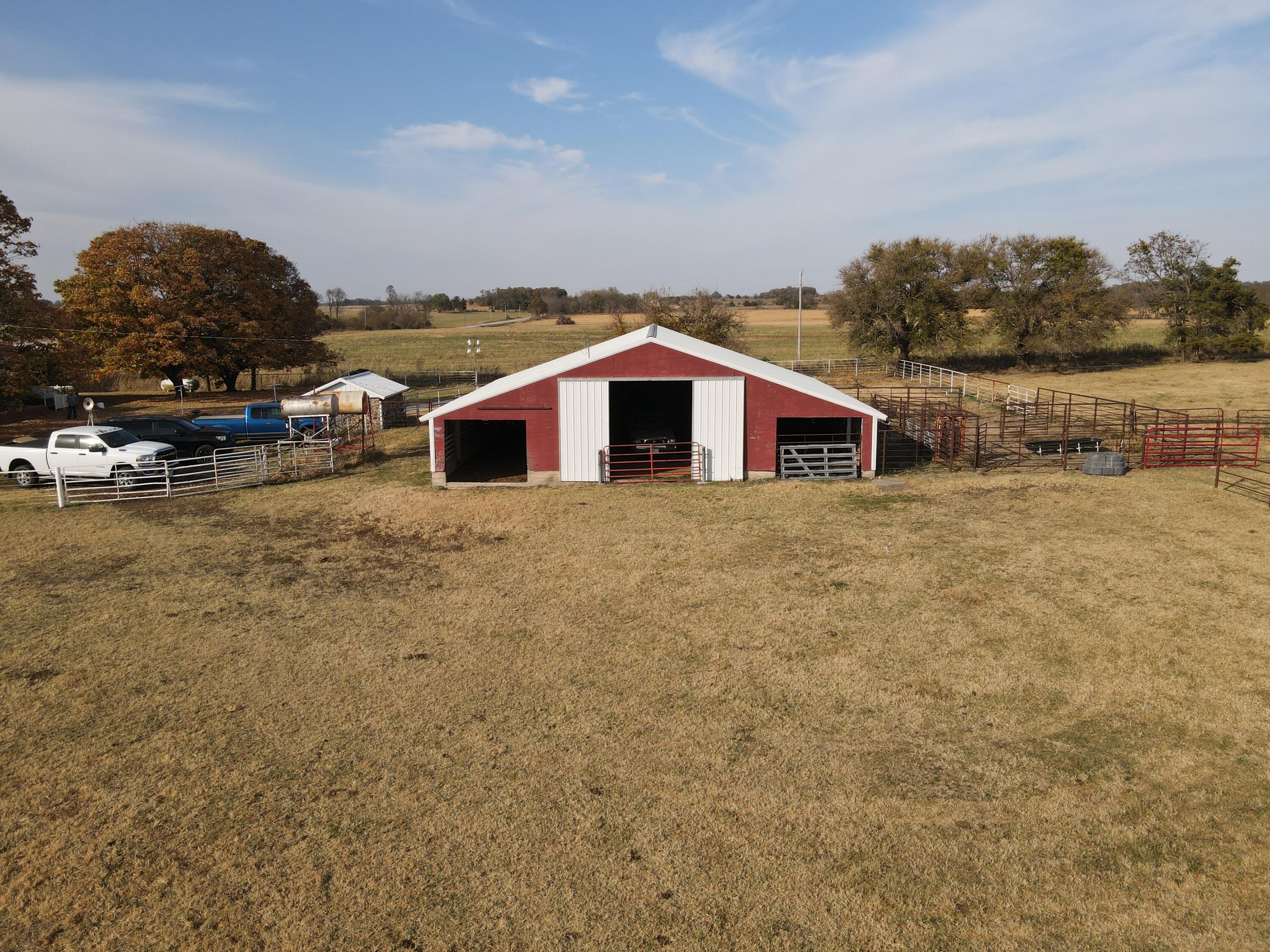 2514 State Hwy 97 Property Photo 5