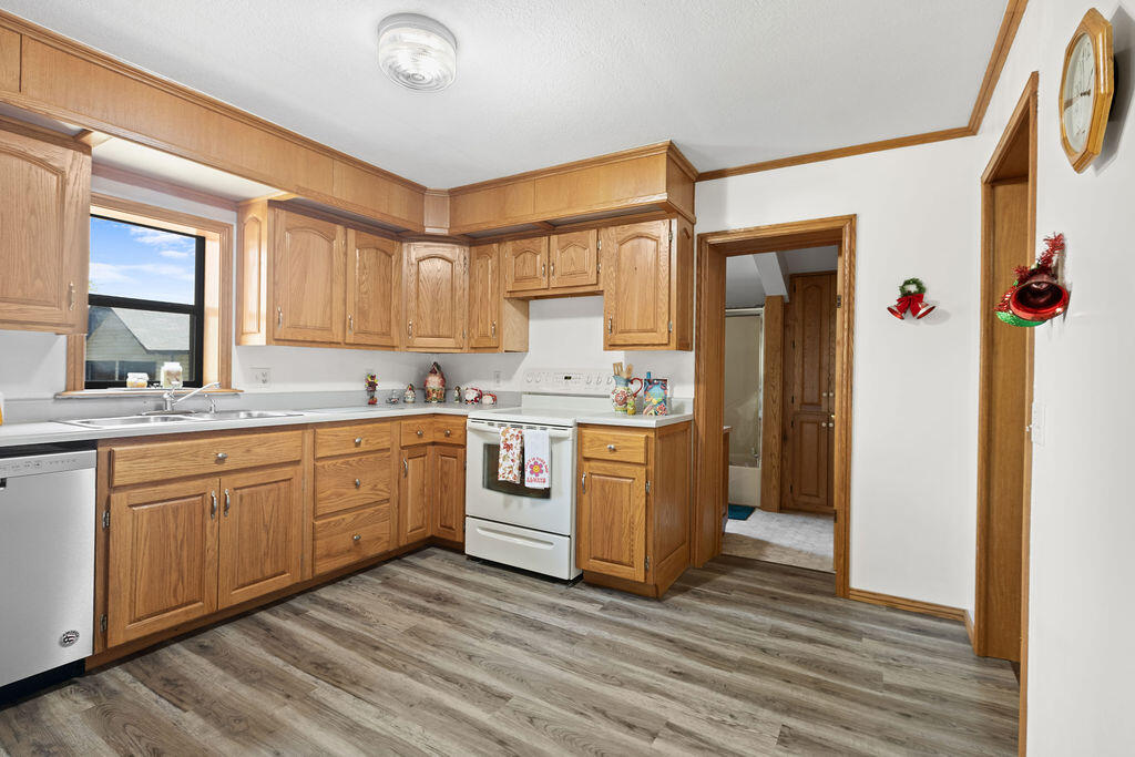 109 County Road 555b Property Photo 4