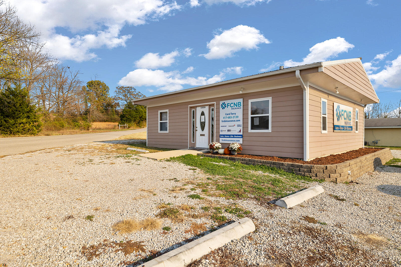 1302 Shull Street Property Photo 2