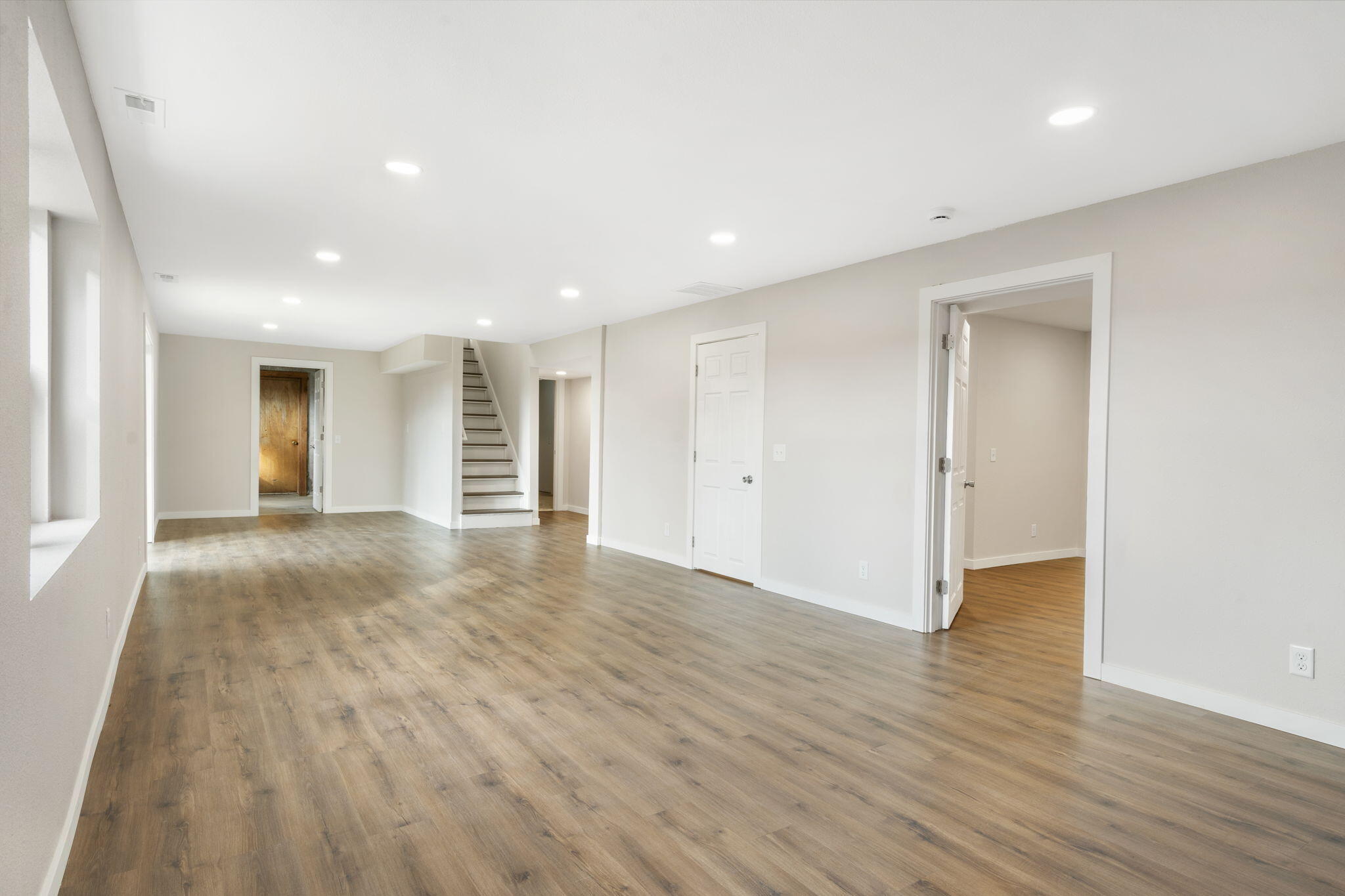 504 West Hensley Street Property Photo 18