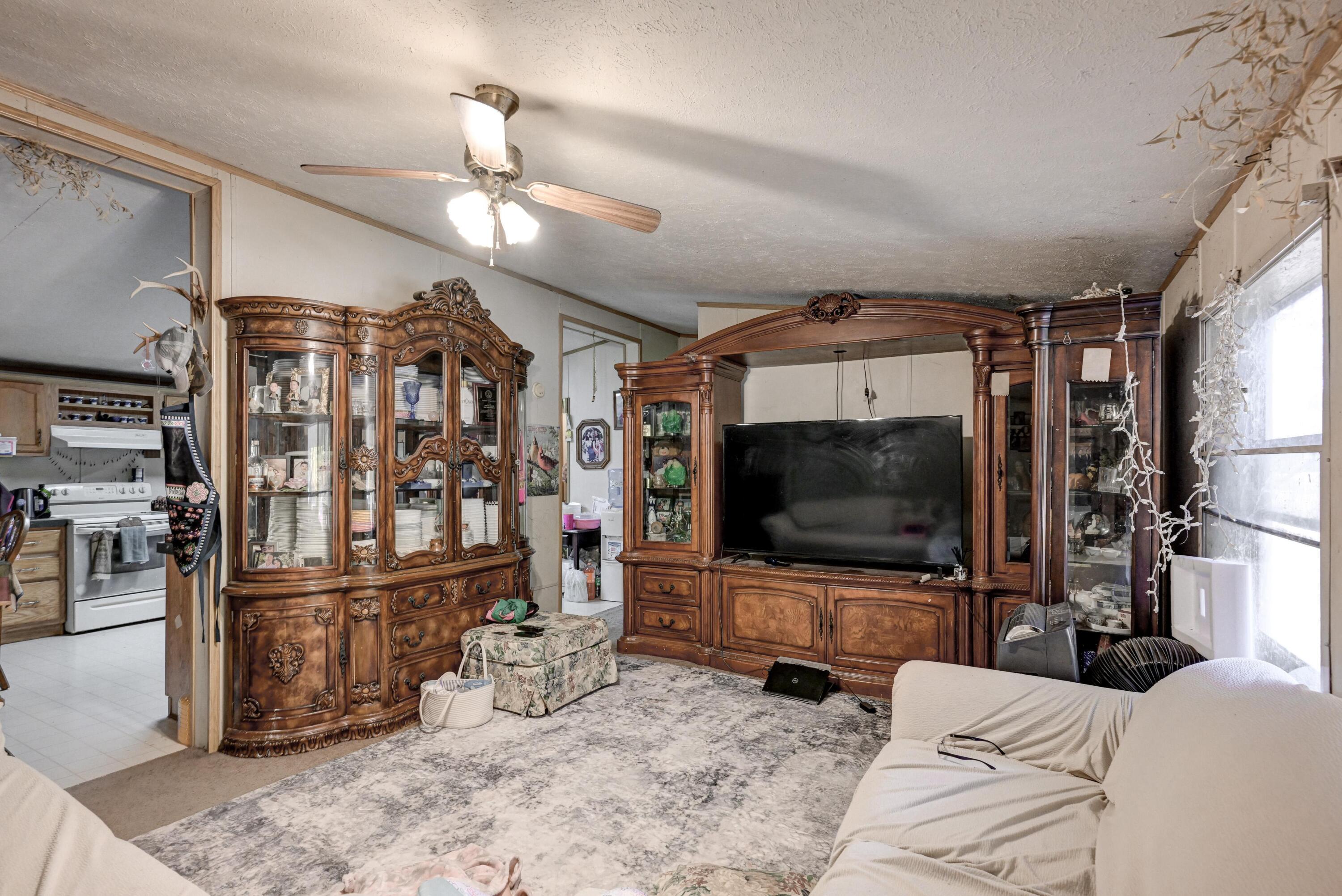 2283 Upper Mill Creek Road Property Photo 4