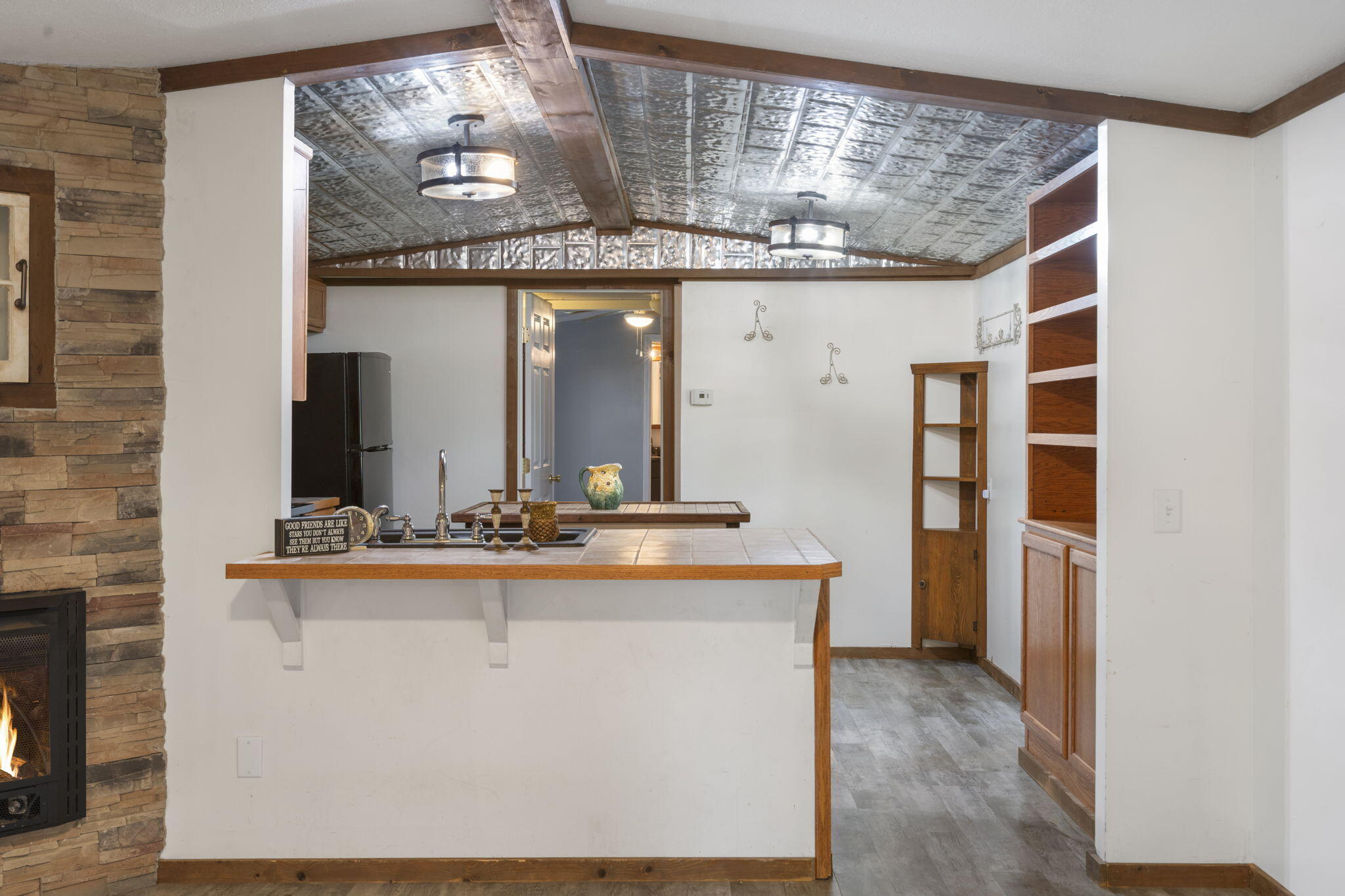 213 4th Street Property Photo 12