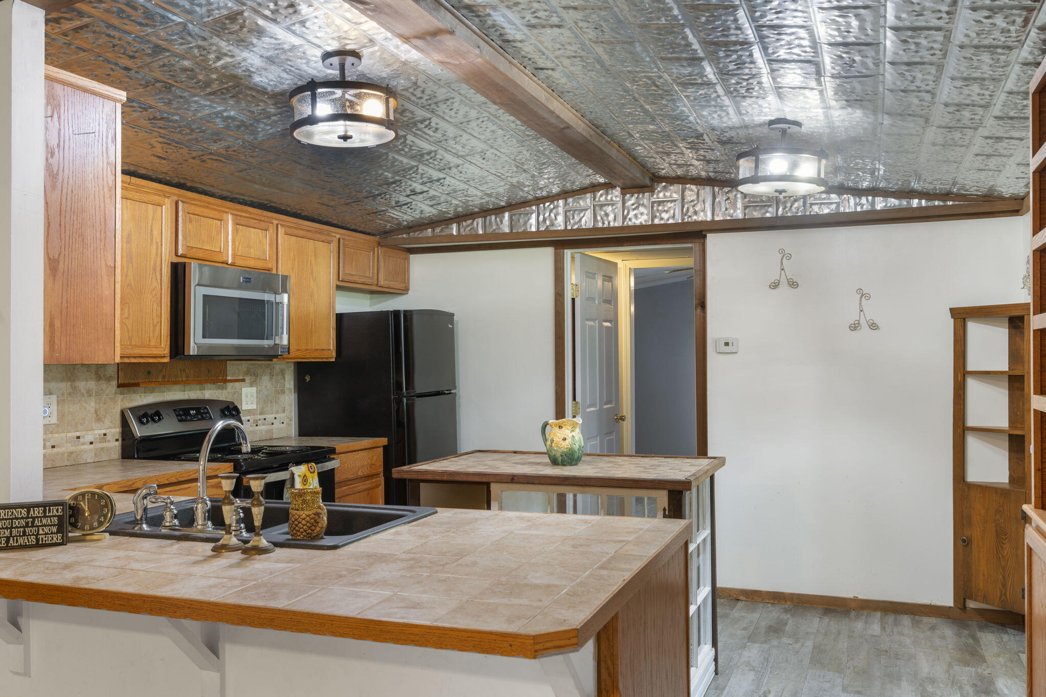 213 4th Street Property Photo 13