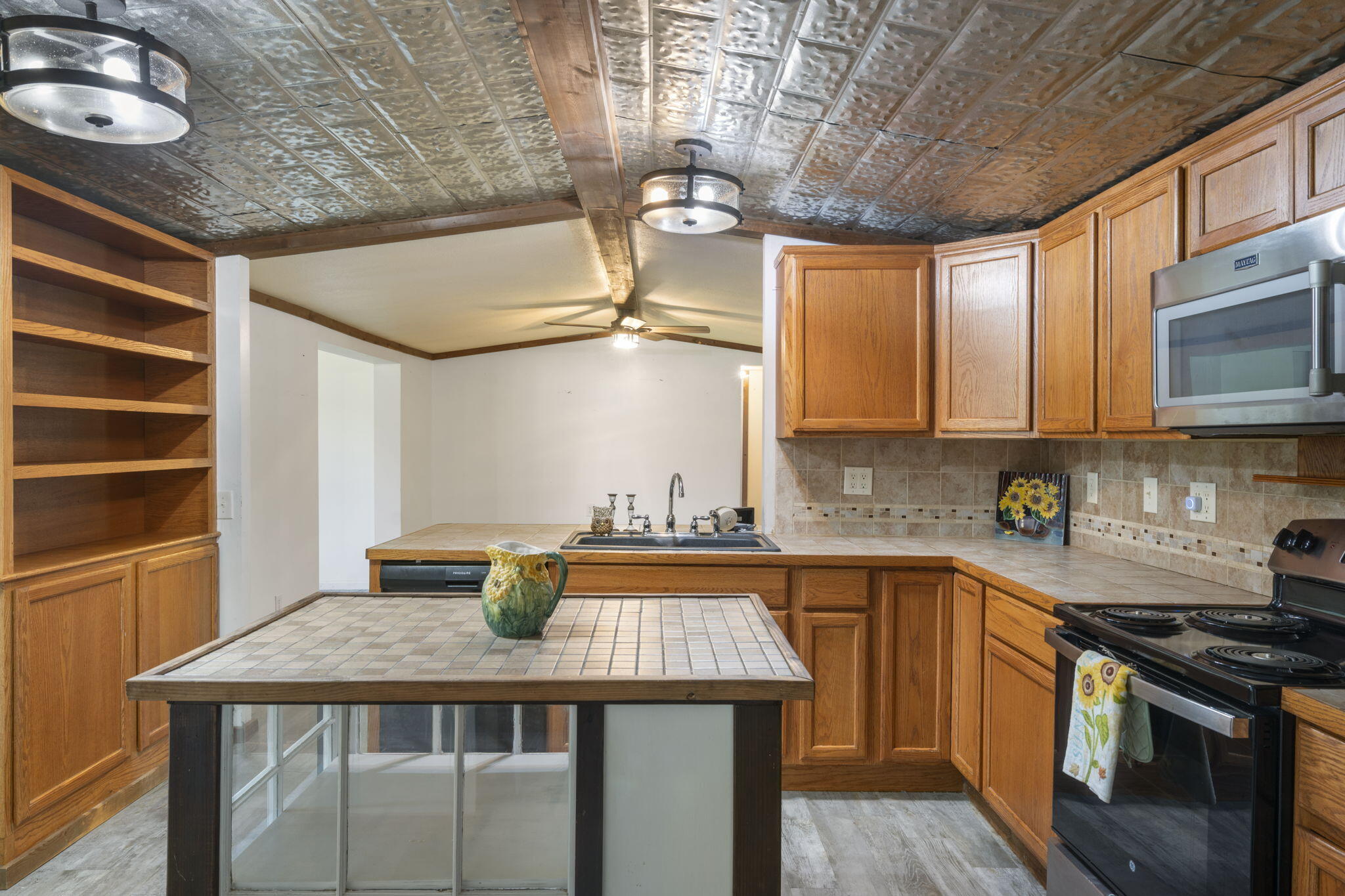 213 4th Street Property Photo 15