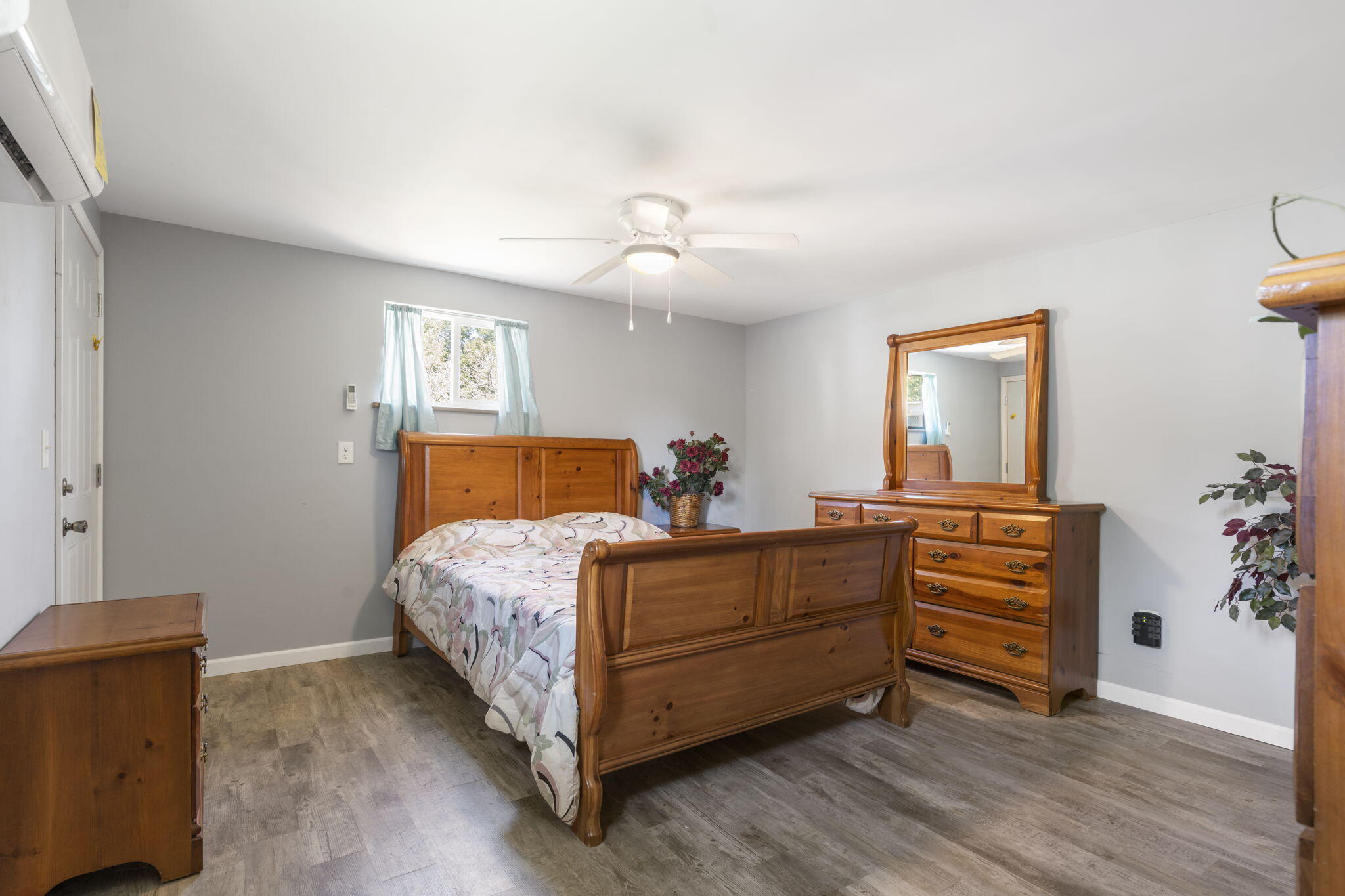 213 4th Street Property Photo 23