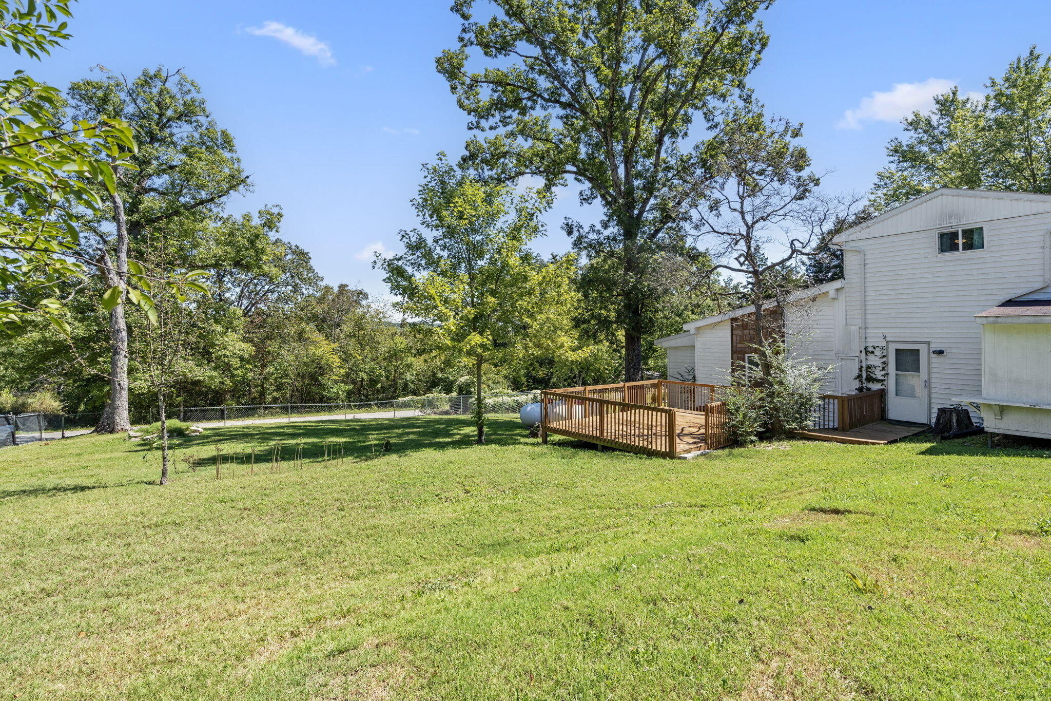 213 4th Street Property Photo 32