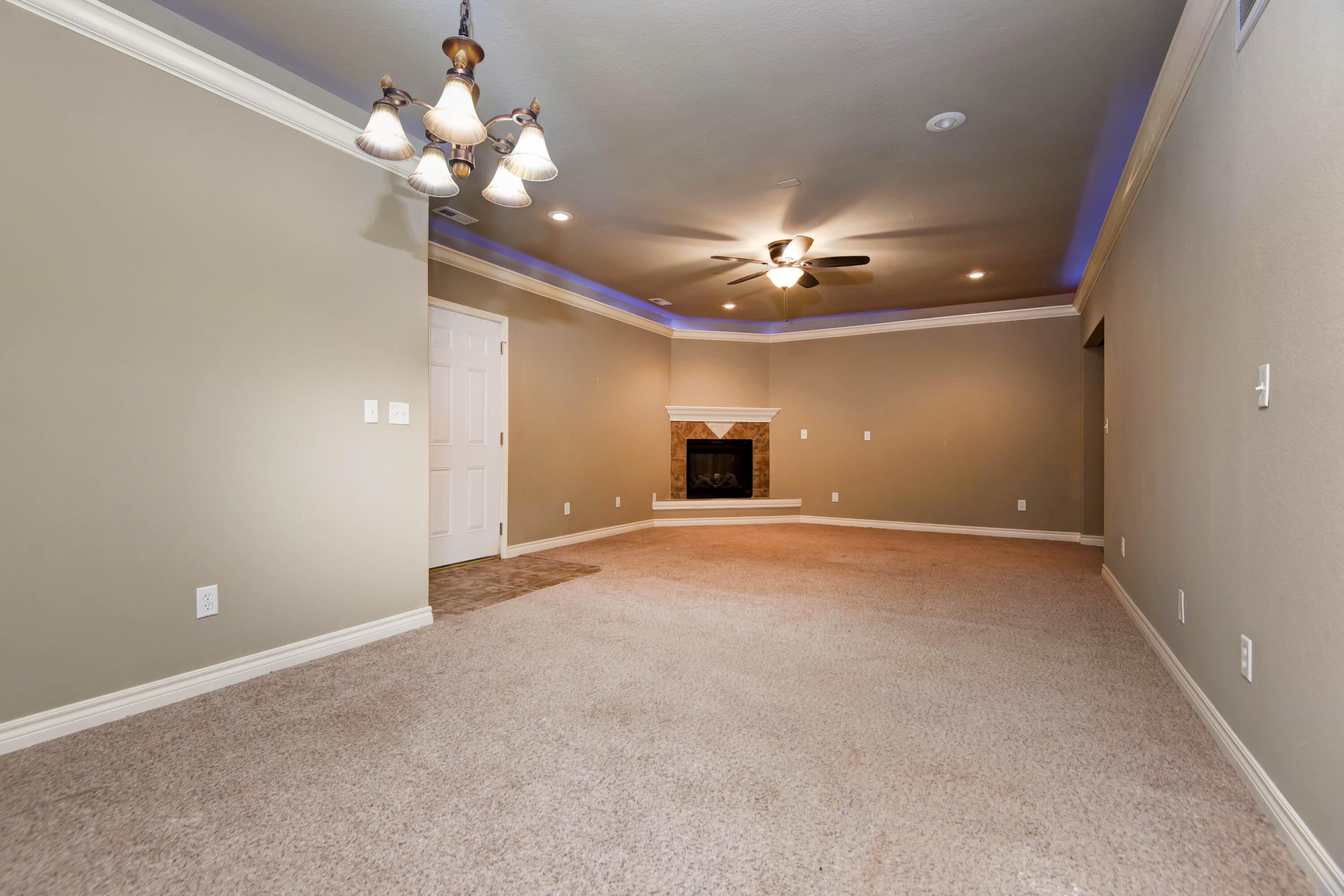 81 Clear Cove Drive Property Photo 26