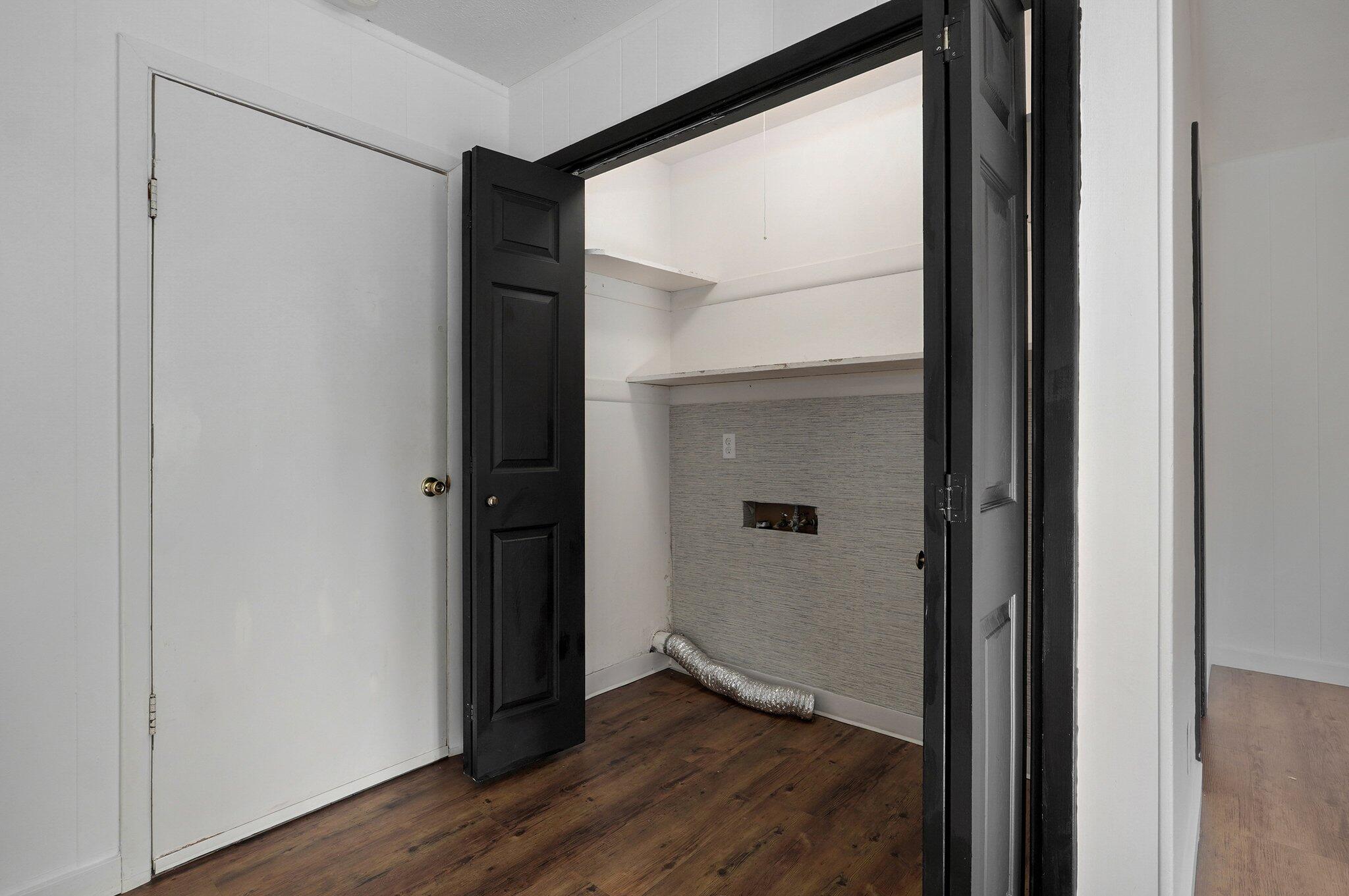 1520 South St Charles Avenue Property Photo 18