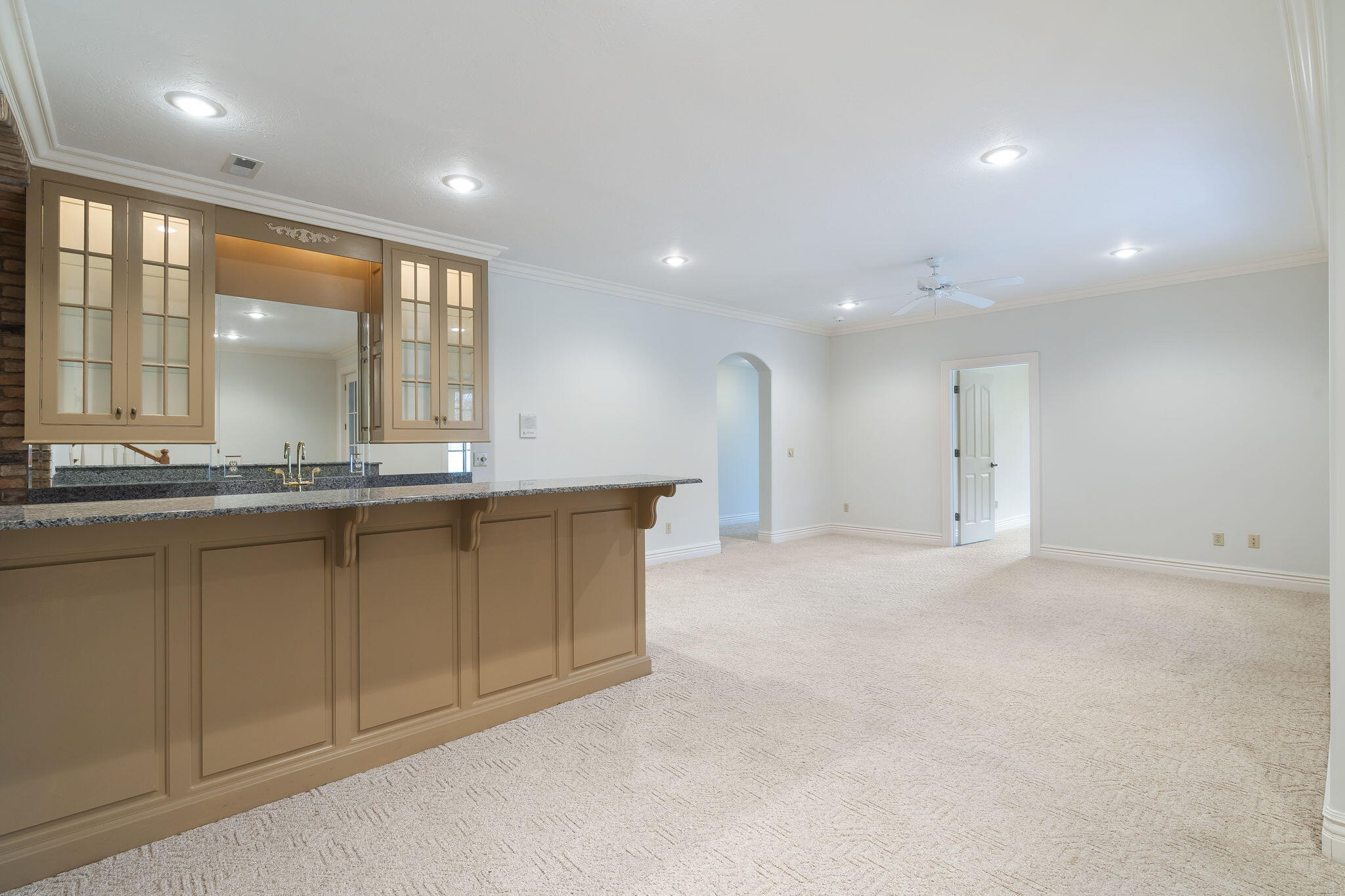 6348 South Creeksedge Court Property Photo 28