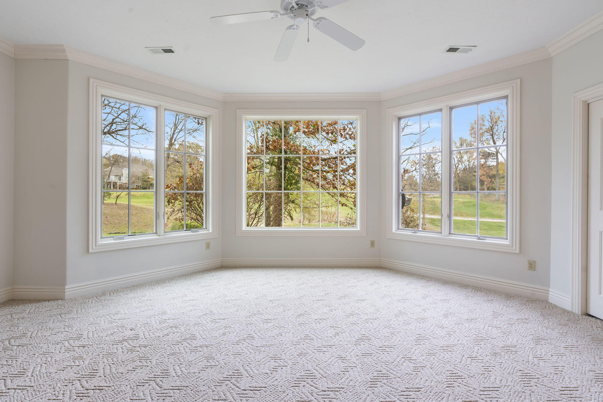 6348 South Creeksedge Court Property Photo 32