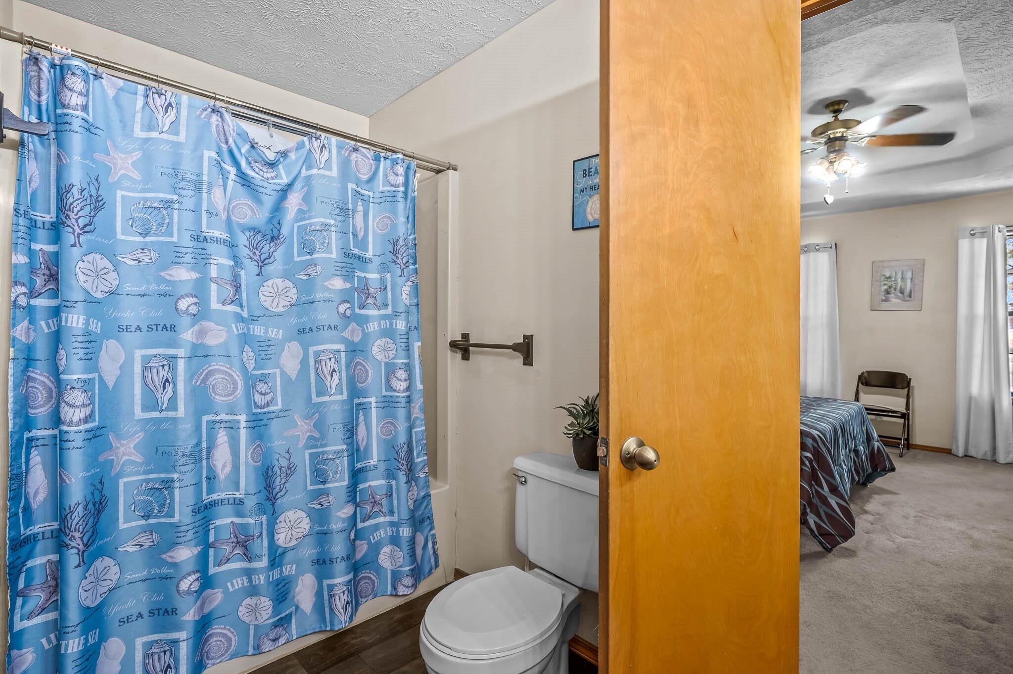 104 South Inmon Street Property Photo 15