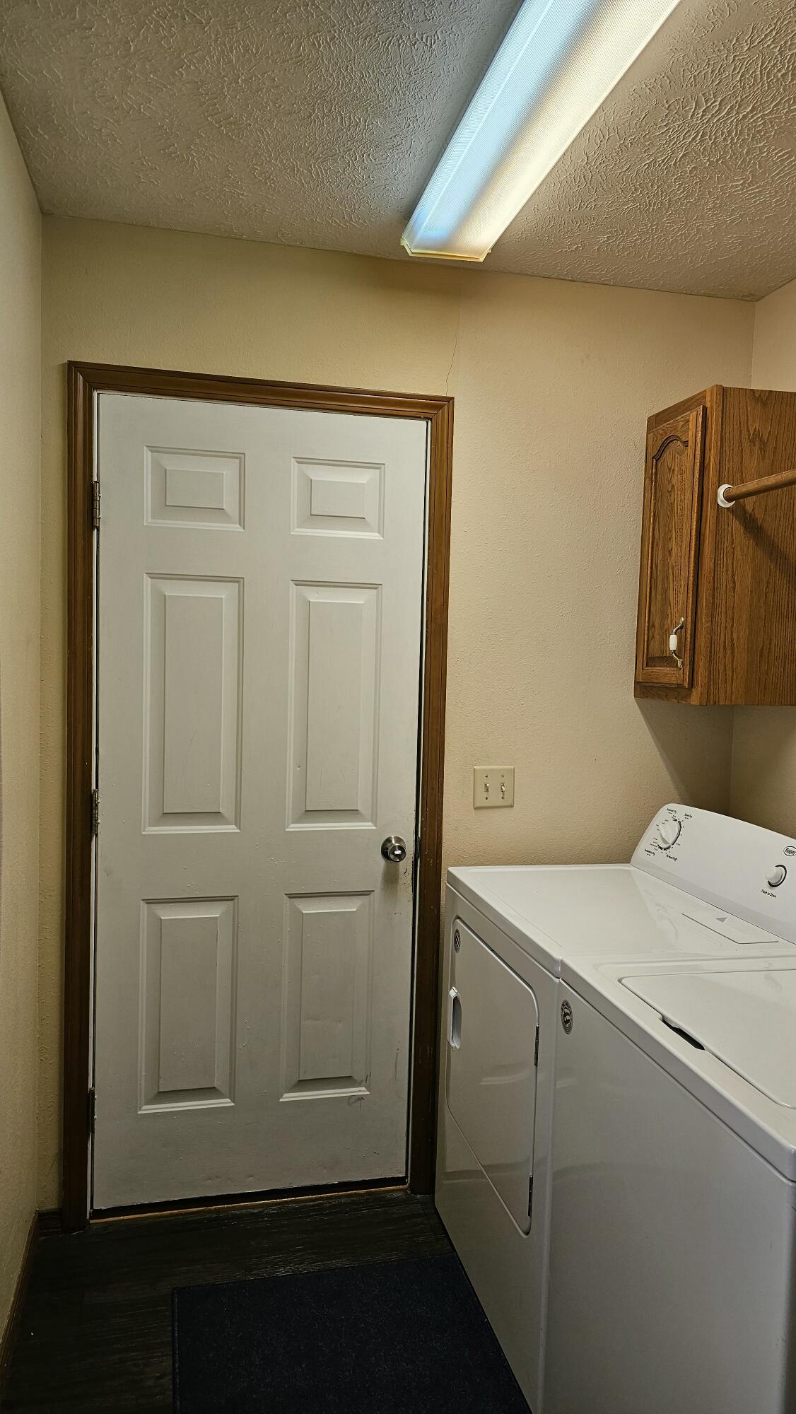 104 South Inmon Street Property Photo 21