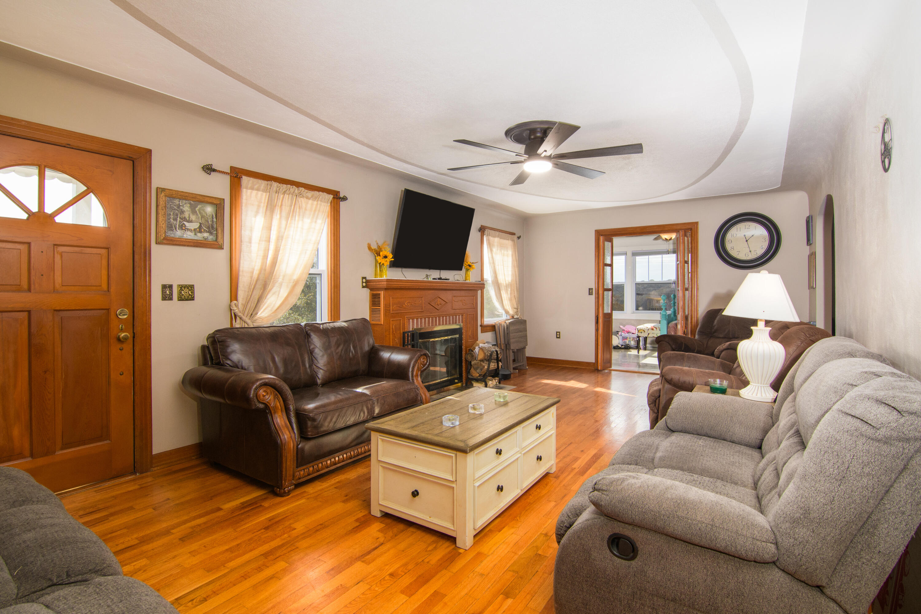 237 Jefferson Street Property Photo 4