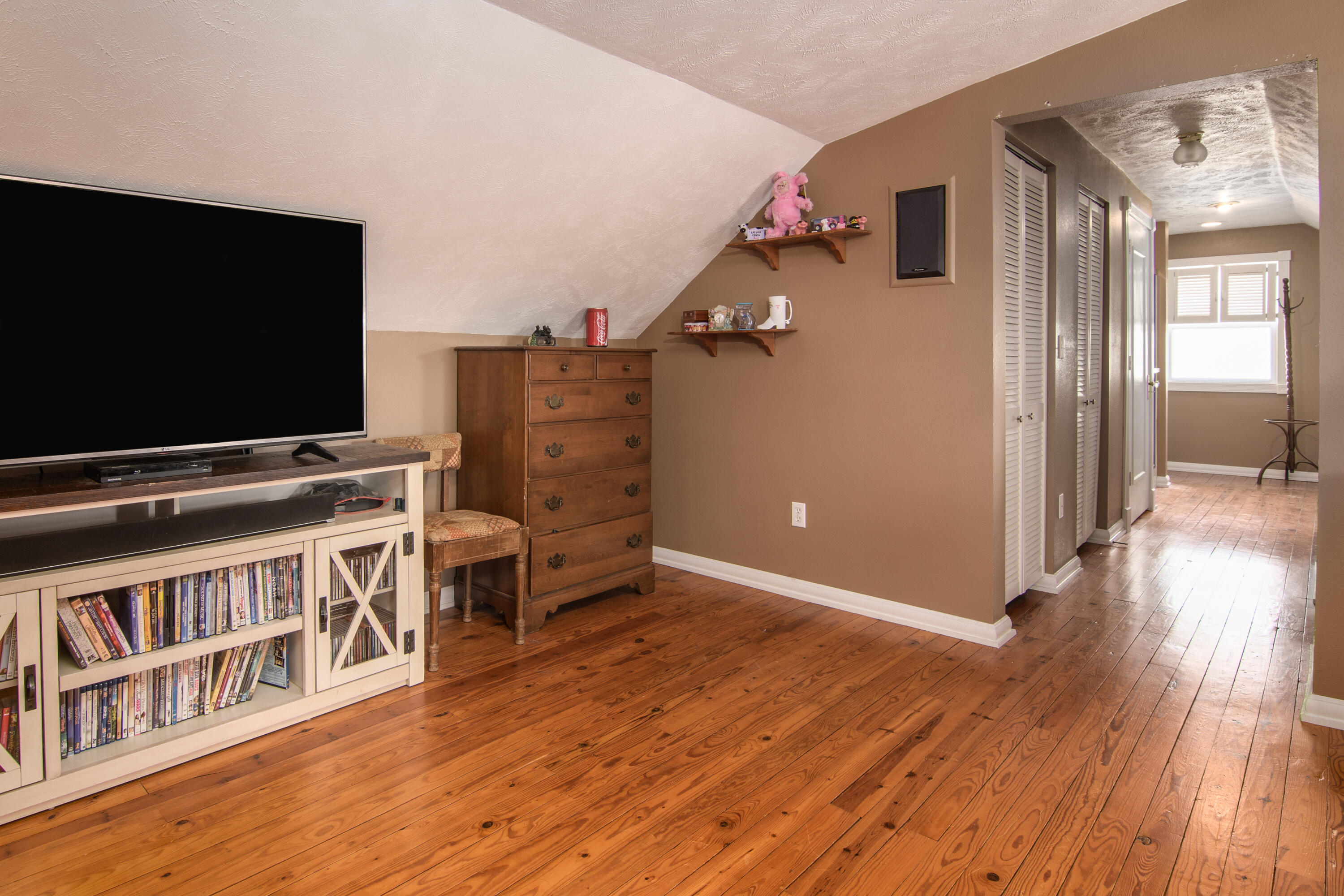 237 Jefferson Street Property Photo 18