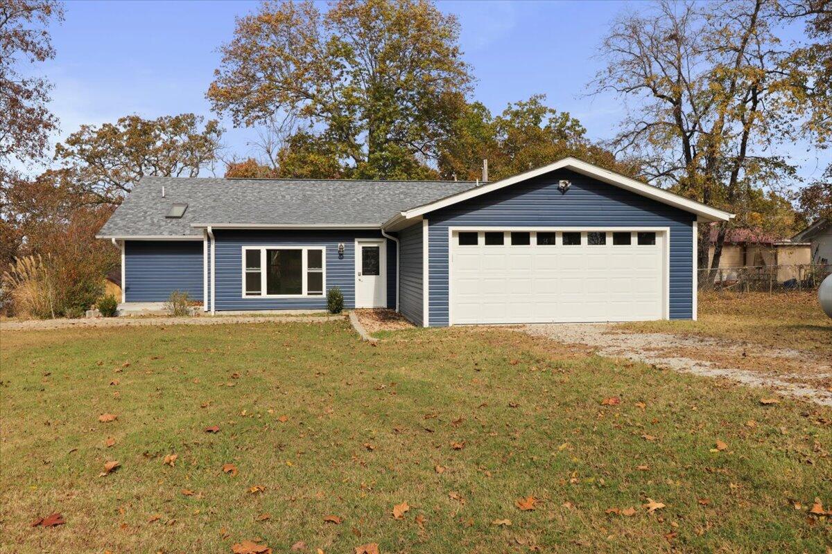 250 Morse Avenue Property Photo 2