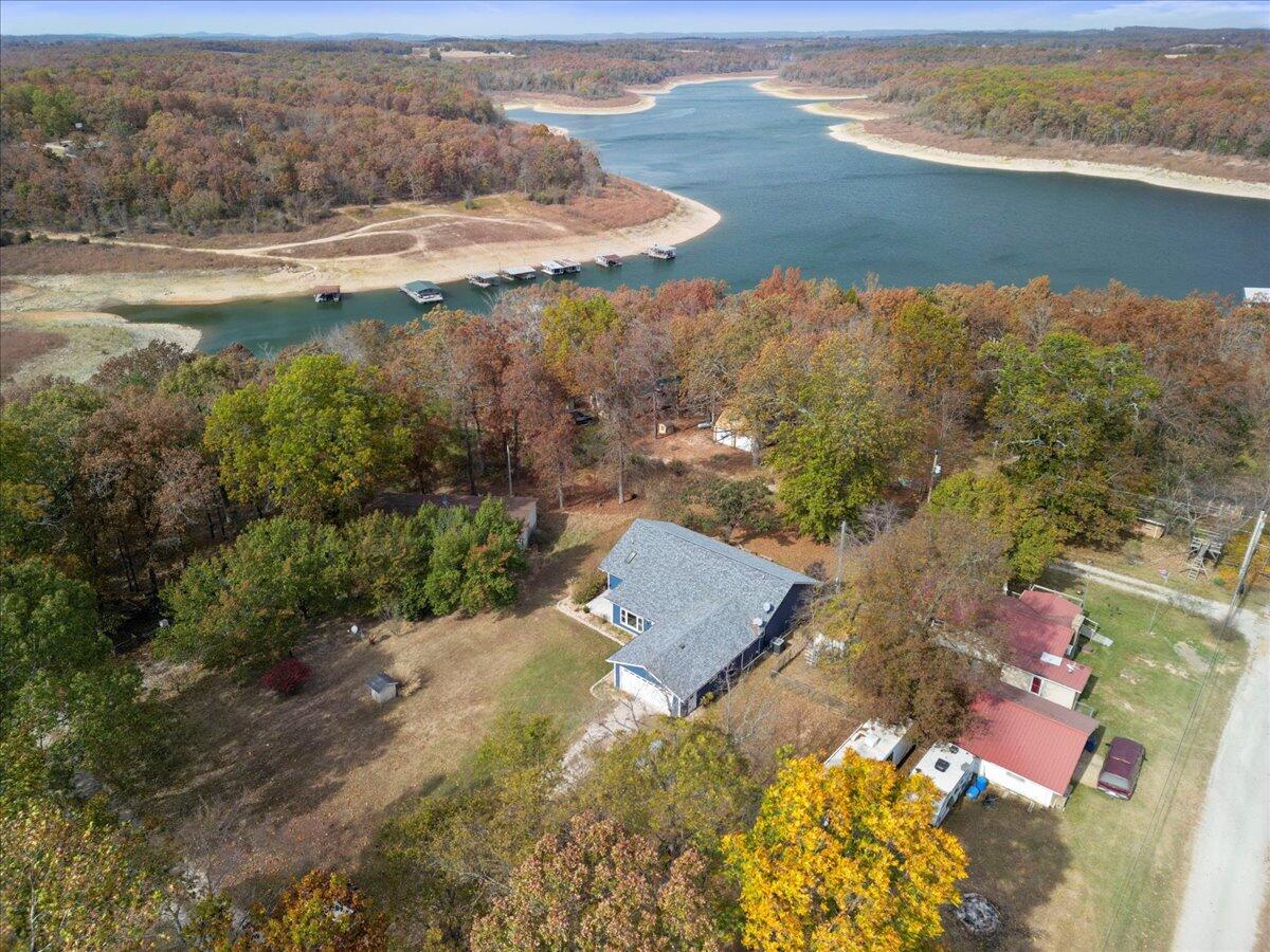 250 Morse Avenue Property Photo 3