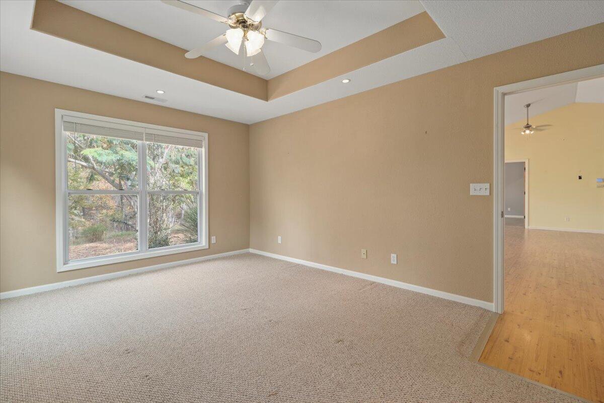 250 Morse Avenue Property Photo 13