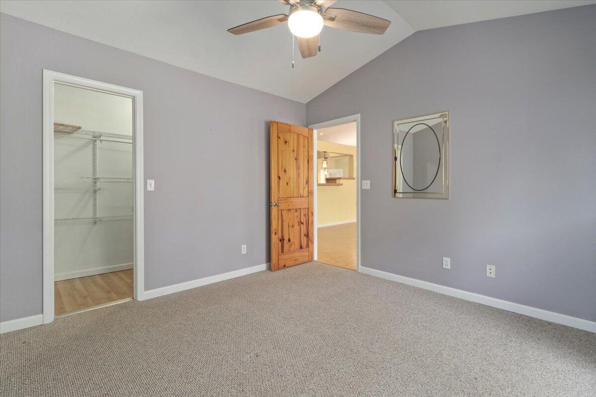 250 Morse Avenue Property Photo 17