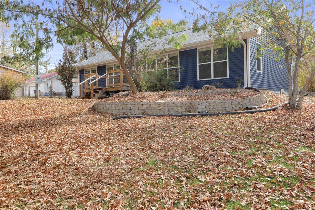 250 Morse Avenue Property Photo 22