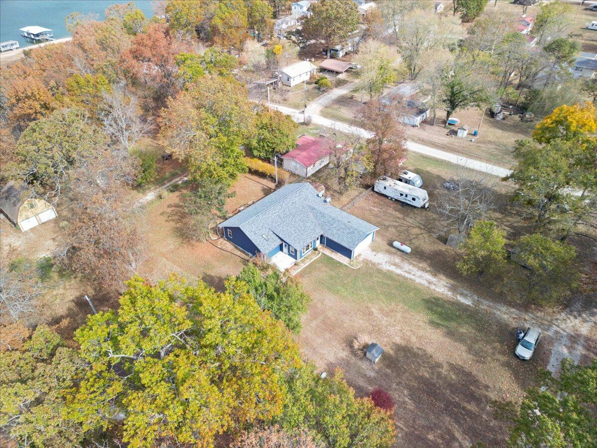 250 Morse Avenue Property Photo 28