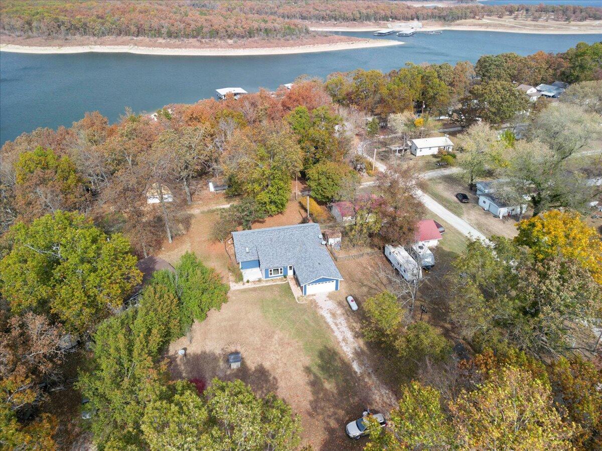 250 Morse Avenue Property Photo 31