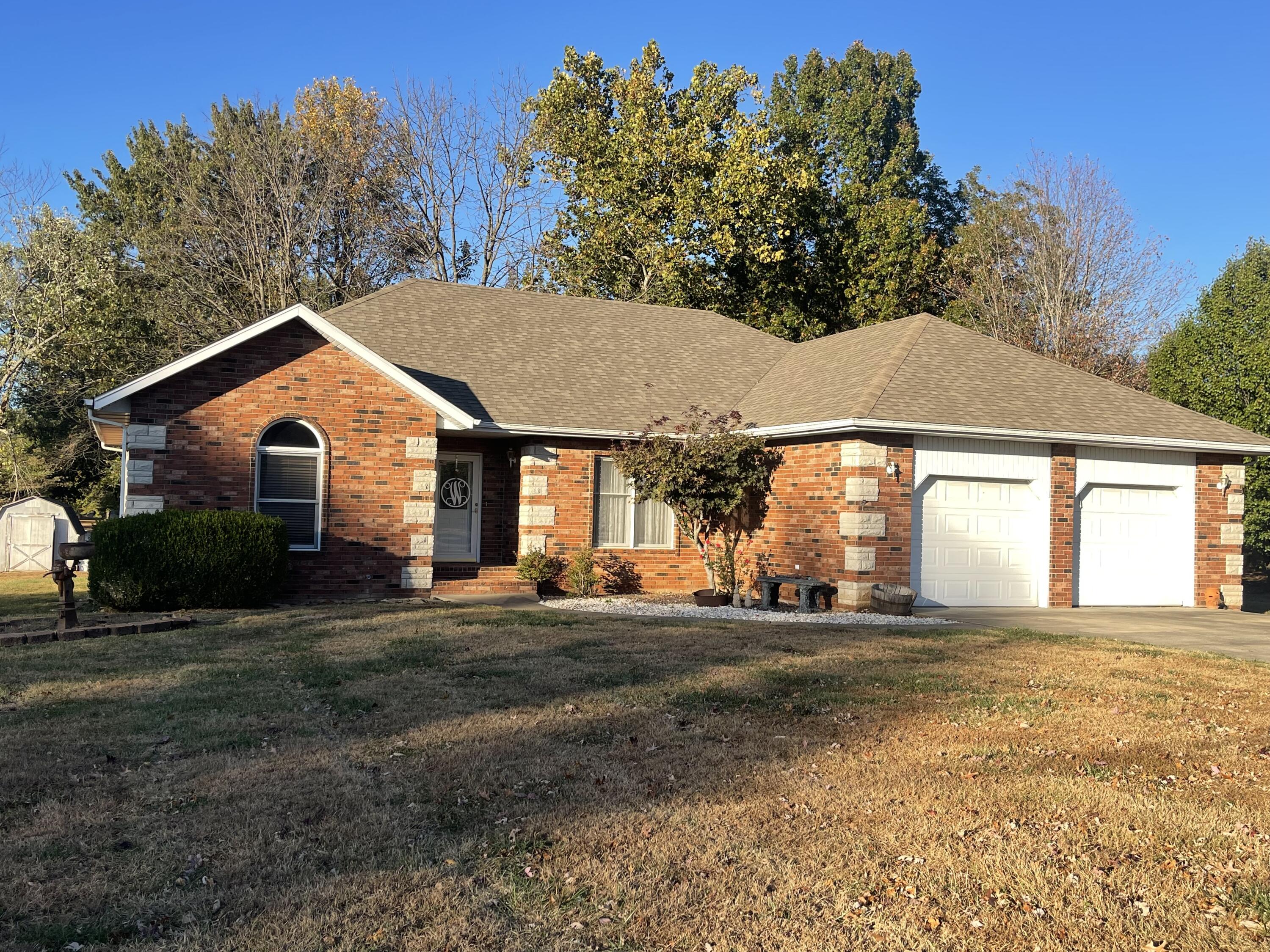 2403 Lamborn Lane Property Photo 2