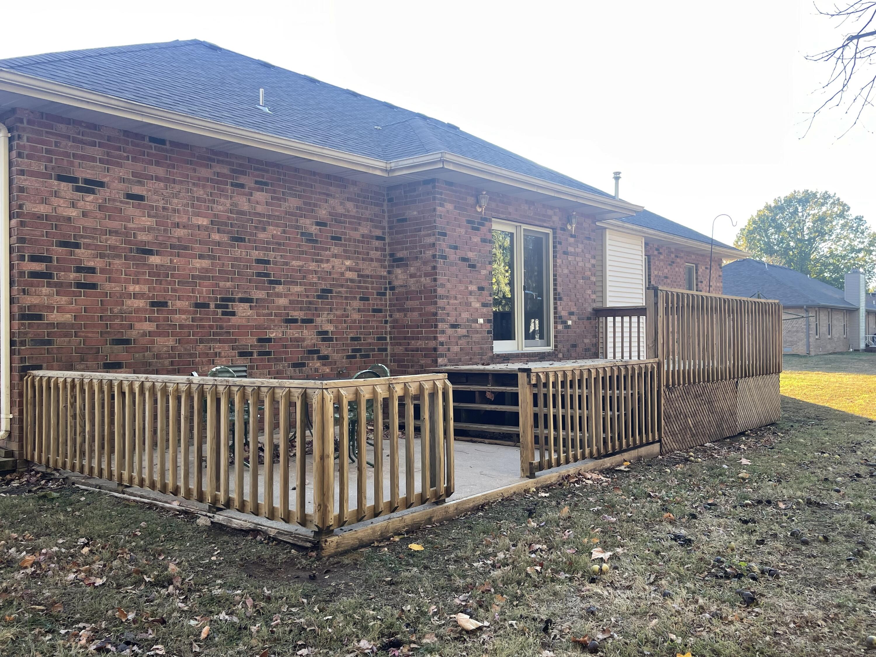 2403 Lamborn Lane Property Photo 8