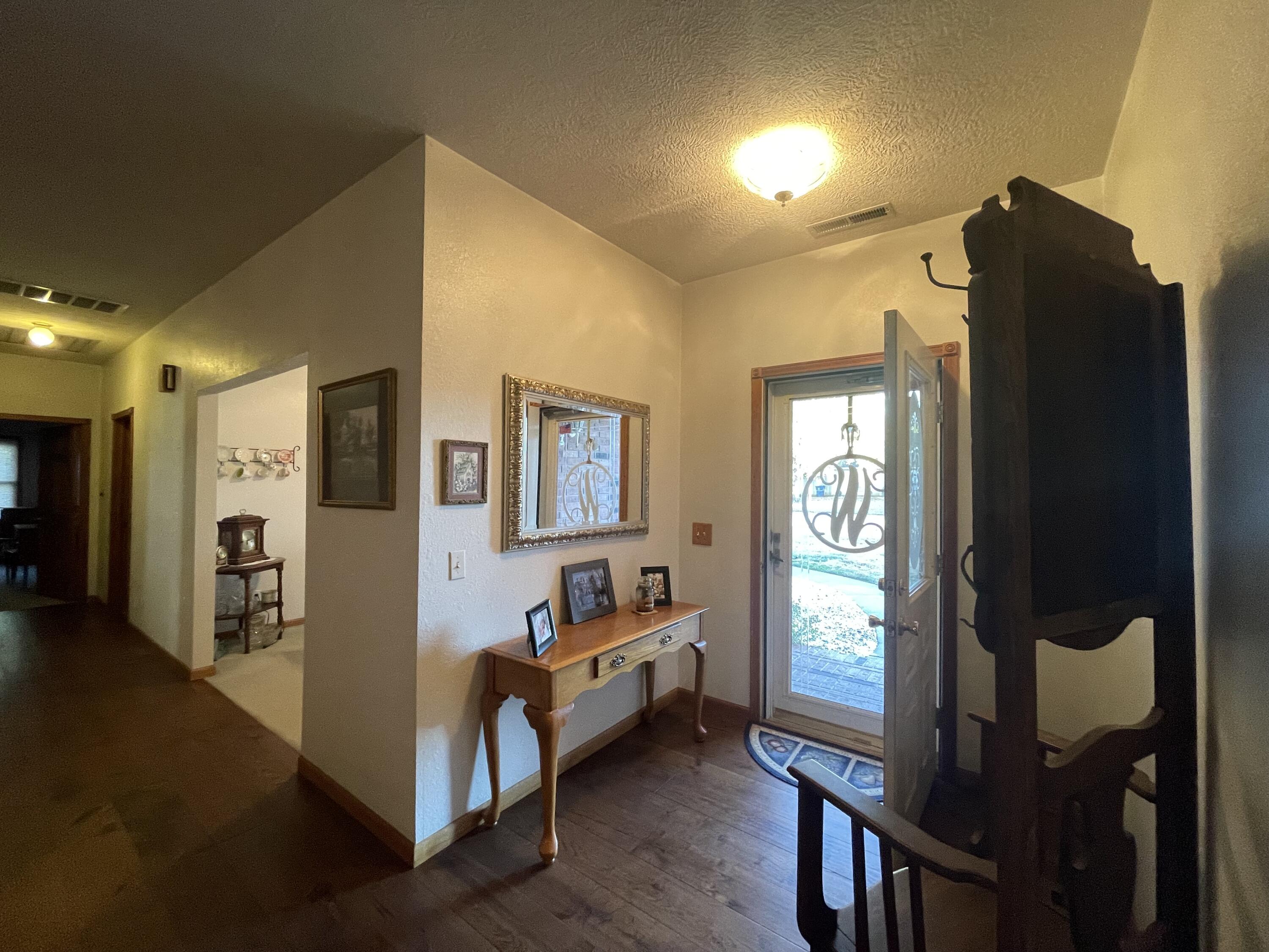 2403 Lamborn Lane Property Photo 14