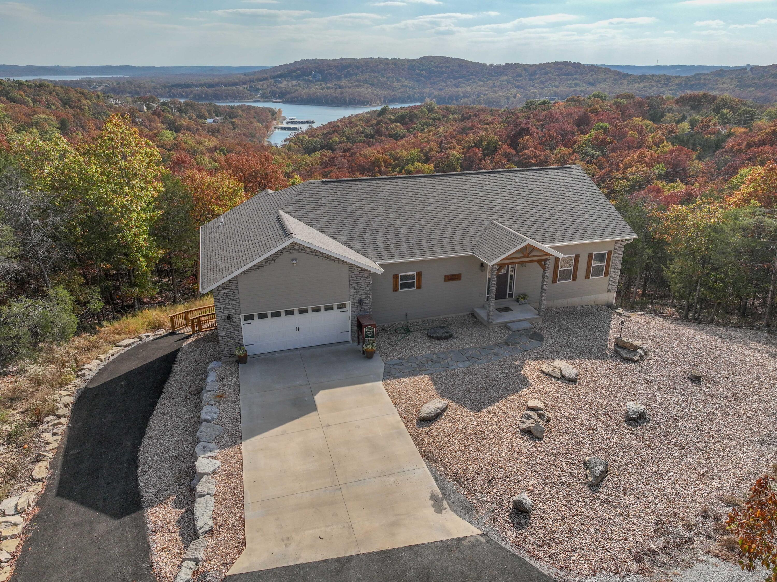 3133 Talking Rocks Road Property Photo 1