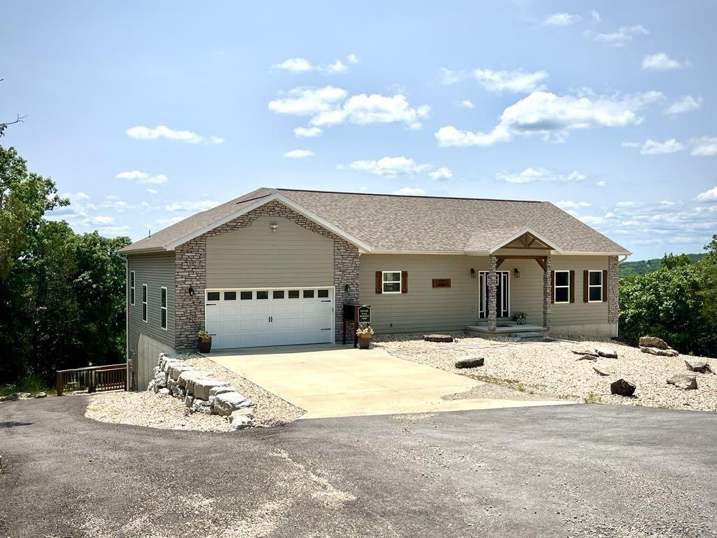 3133 Talking Rocks Road Property Photo 3
