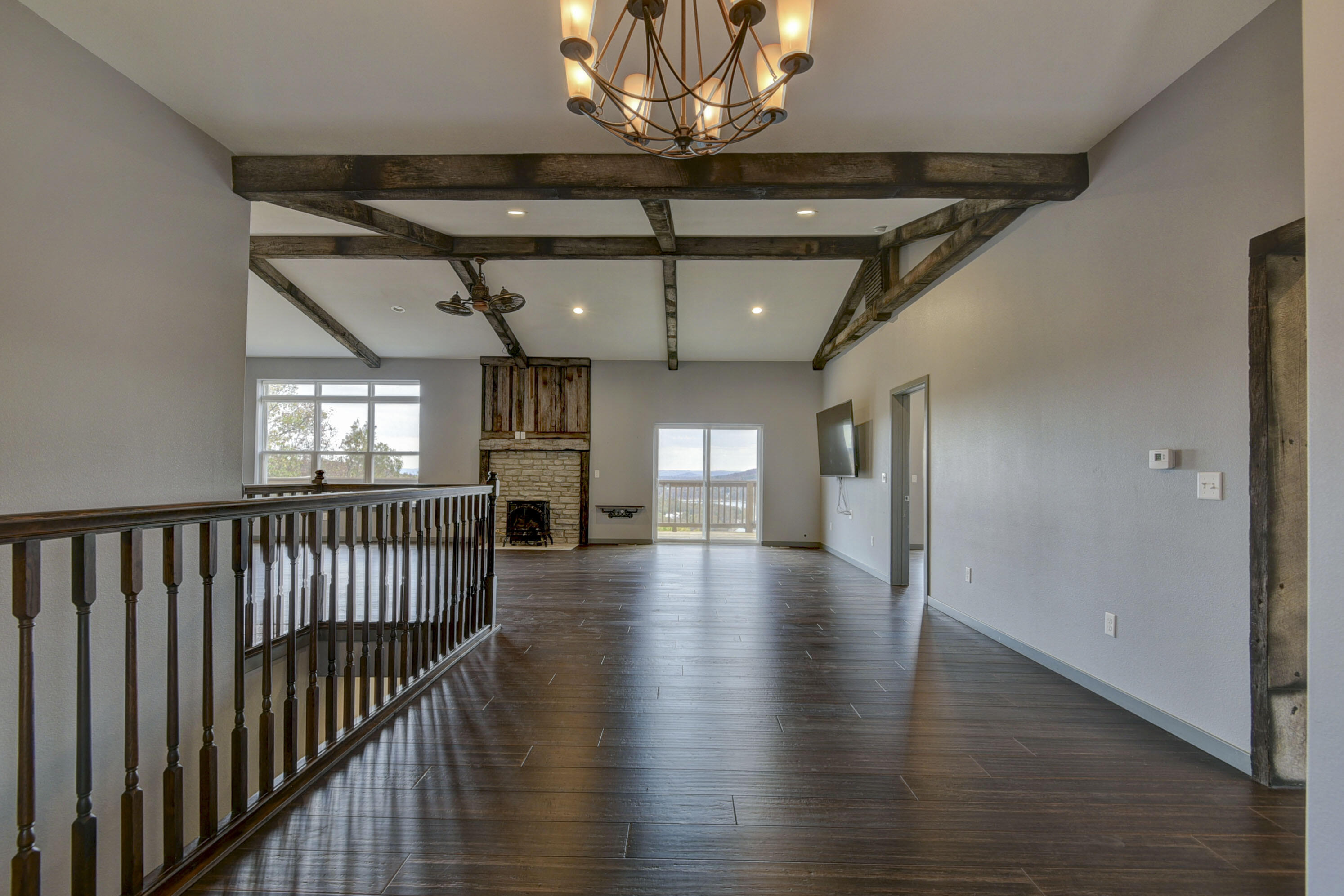 3133 Talking Rocks Road Property Photo 9