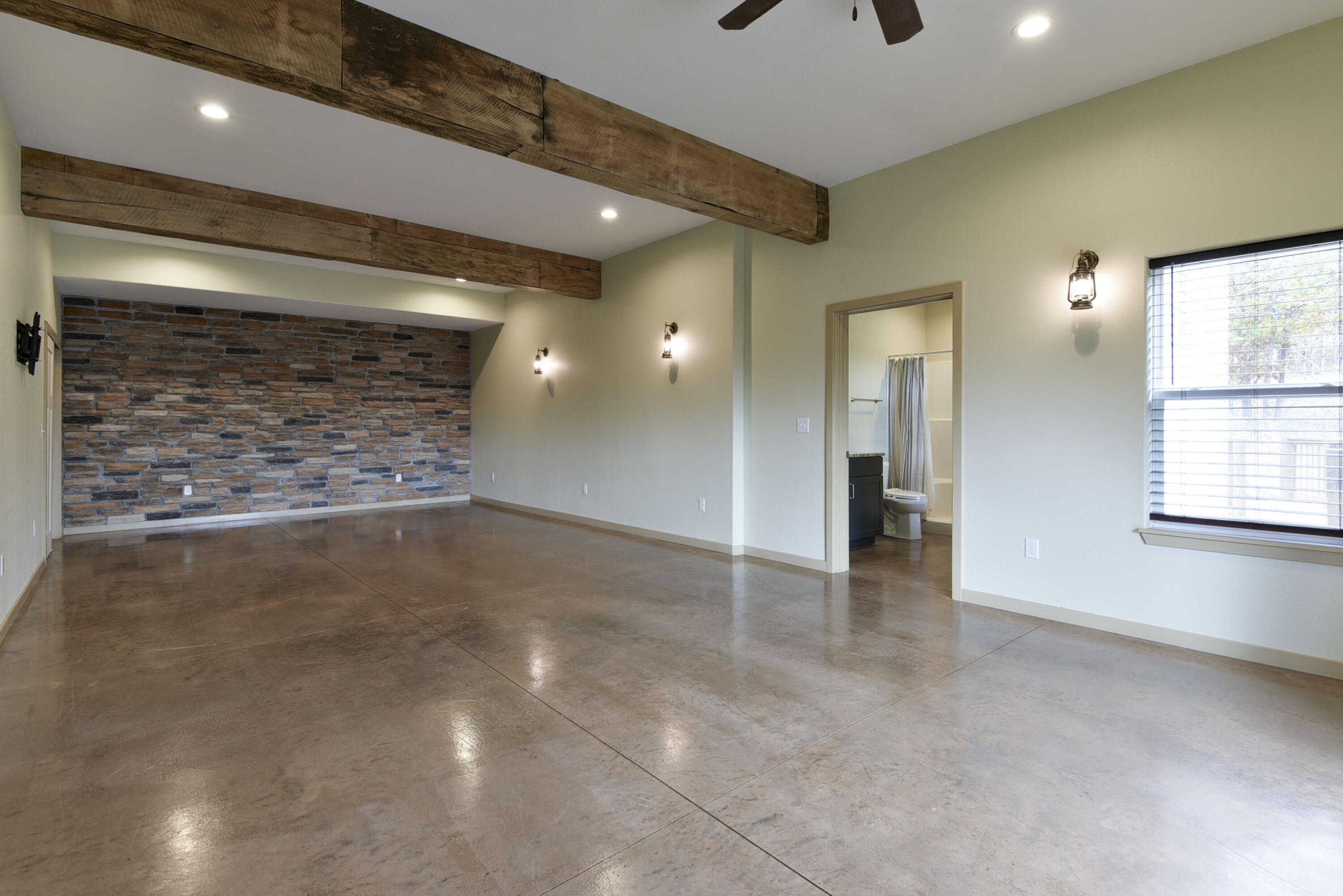 3133 Talking Rocks Road Property Photo 45