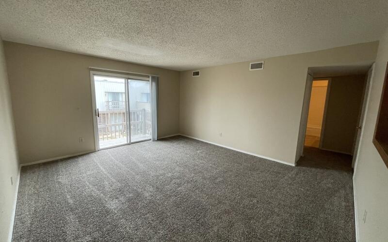 933 South Wildan Avenue Property Photo 6