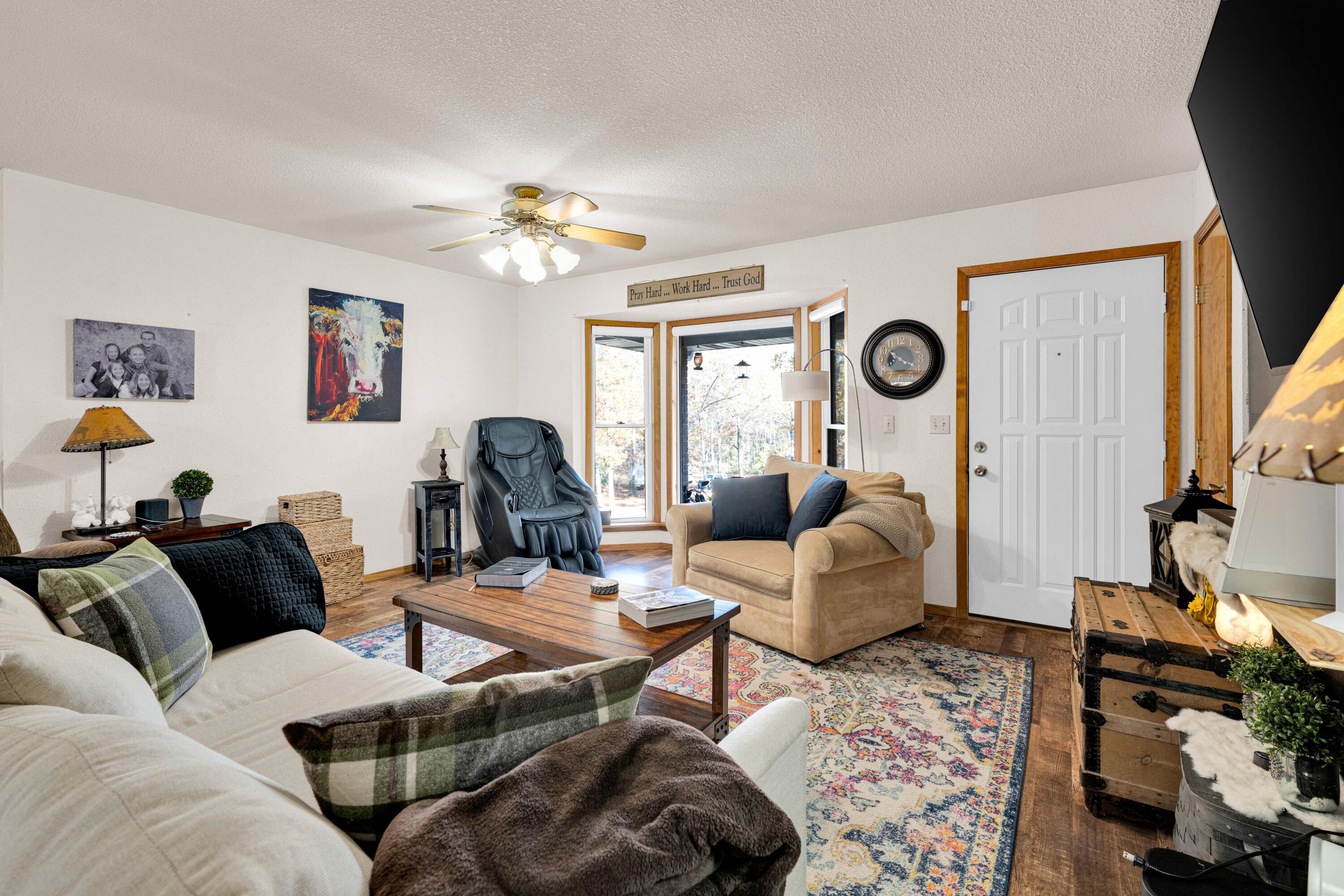 10000 County Road 6550 Property Photo 7