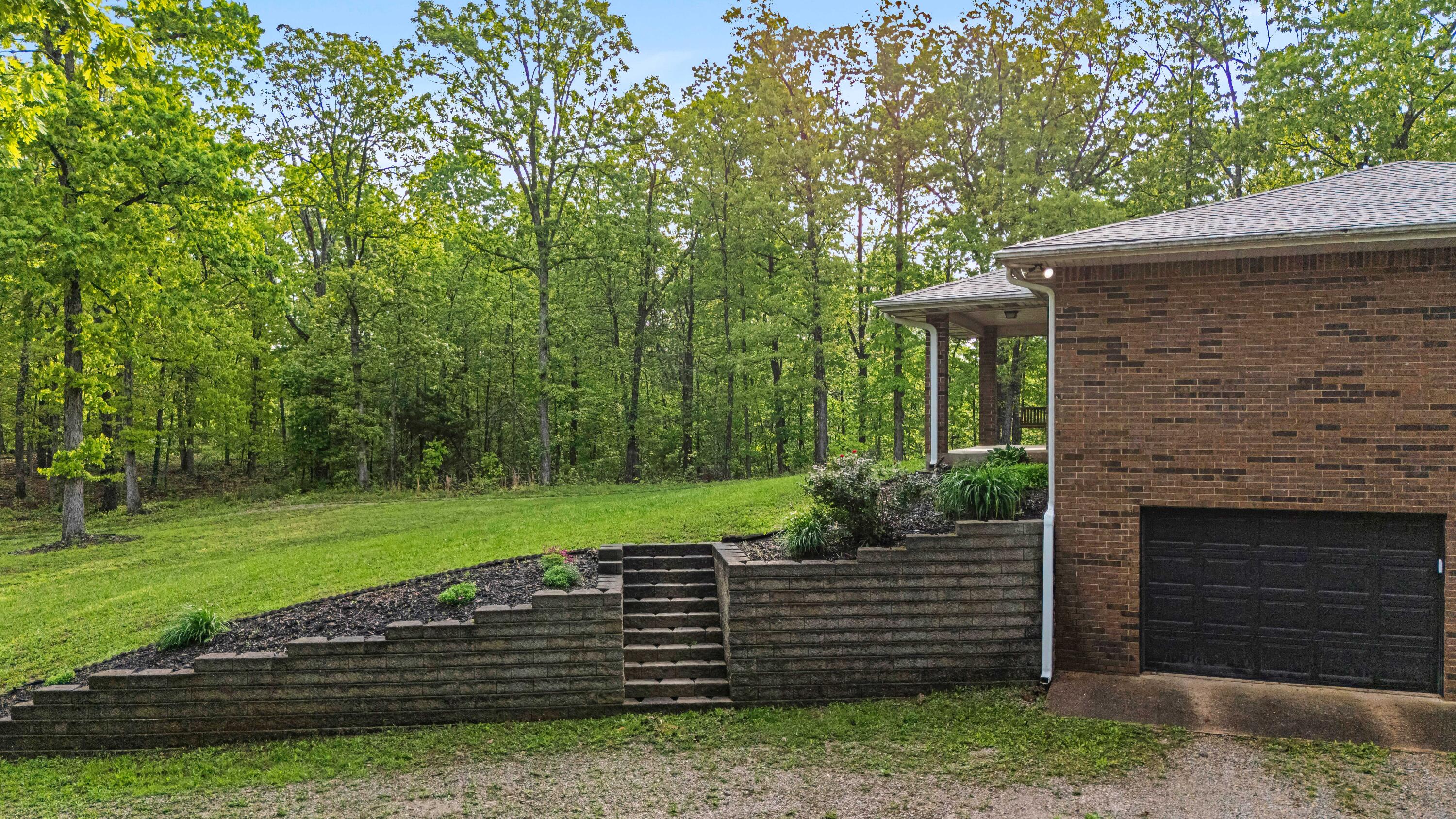 10000 County Road 6550 Property Photo 33
