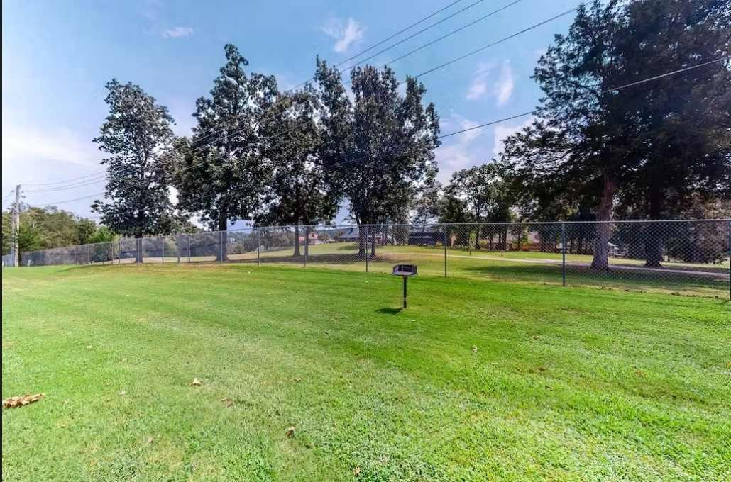 16 Fall Creek Trail Property Photo 17