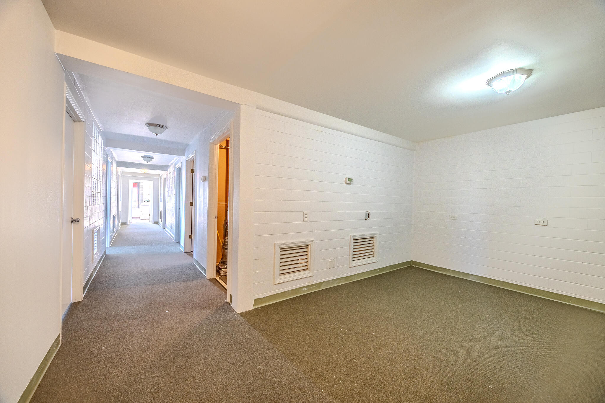 201 West Commercial Street Property Photo 50