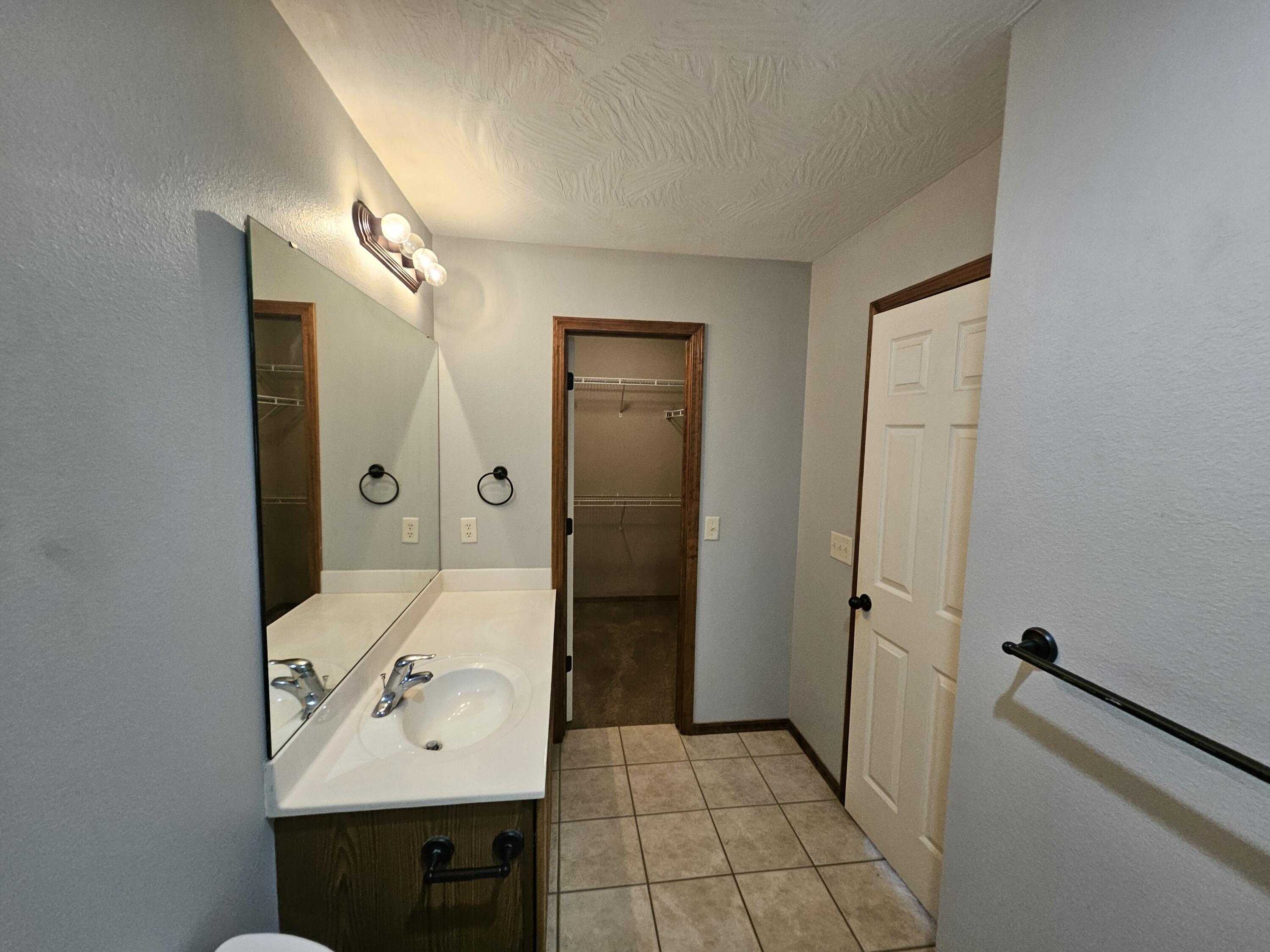 514 West Osage Property Photo 23