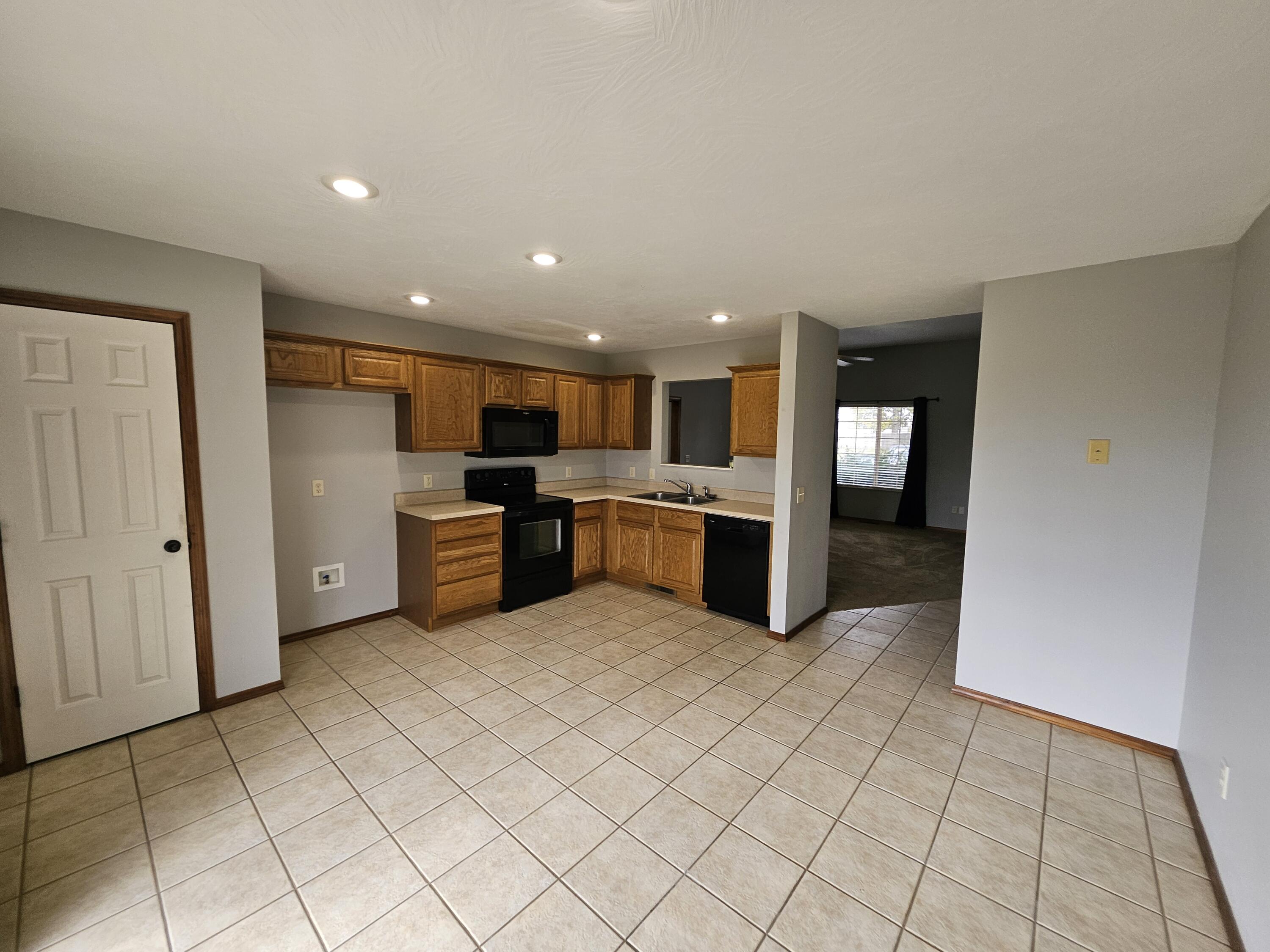 514 West Osage Property Photo 26