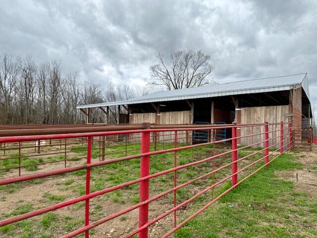 960 County Road 3030 Property Photo 9