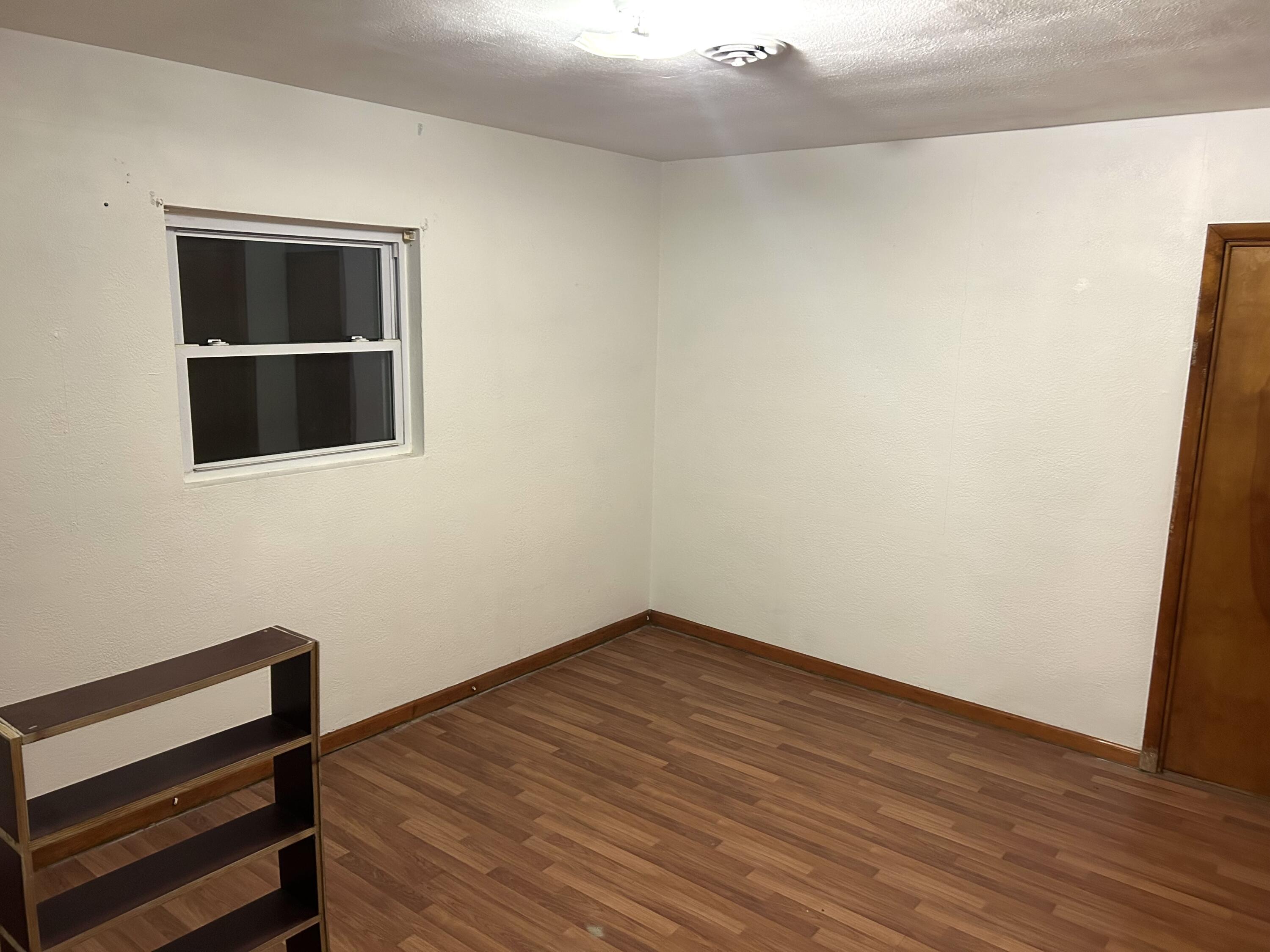 101 & 103 West Maple Street Property Photo 13