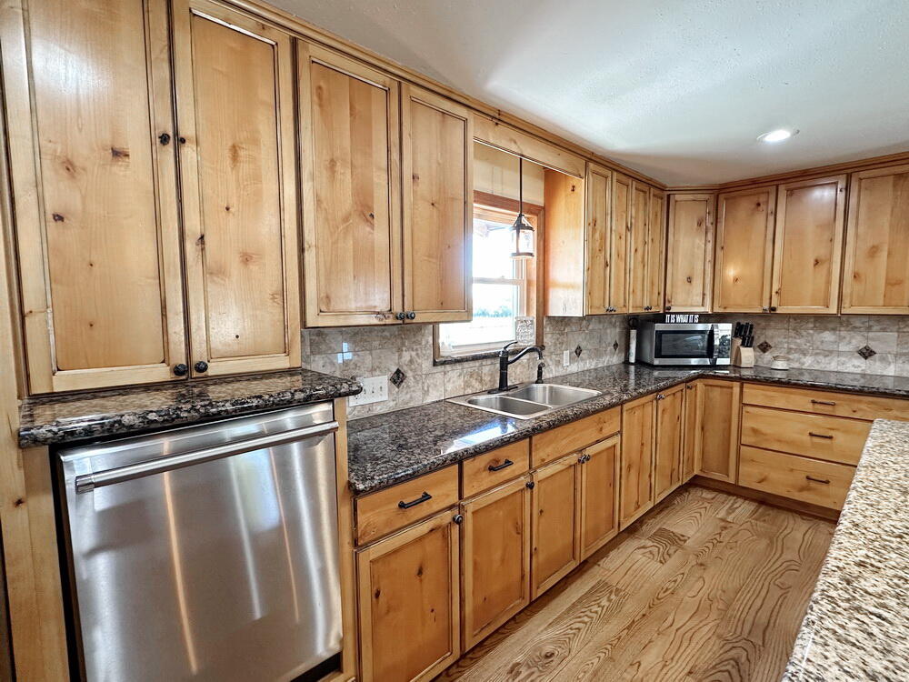 4480 East 360 Road Property Photo 10