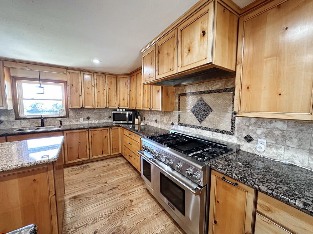 4480 East 360 Road Property Photo 12