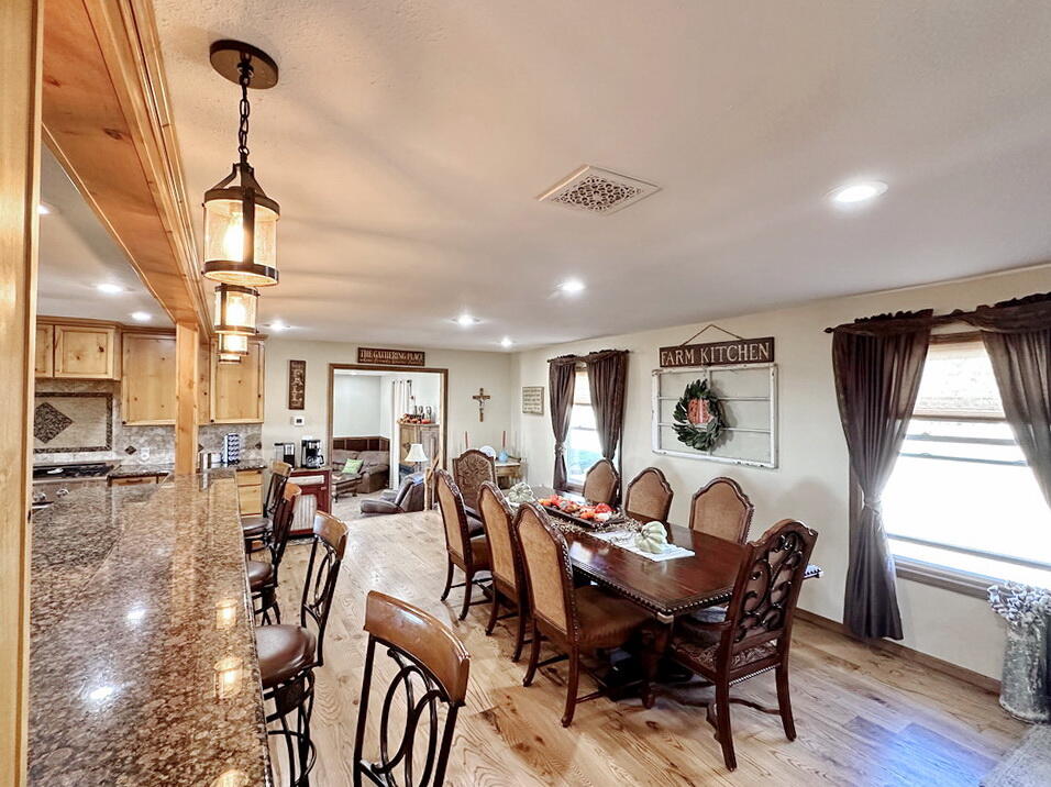 4480 East 360 Road Property Photo 14