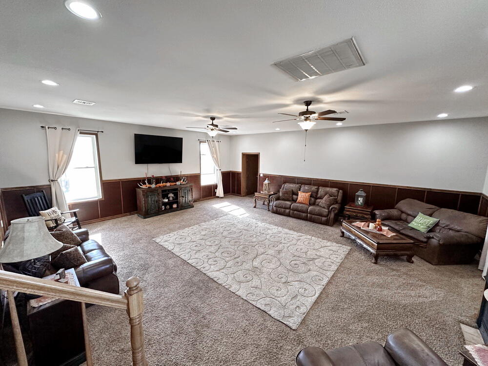 4480 East 360 Road Property Photo 16